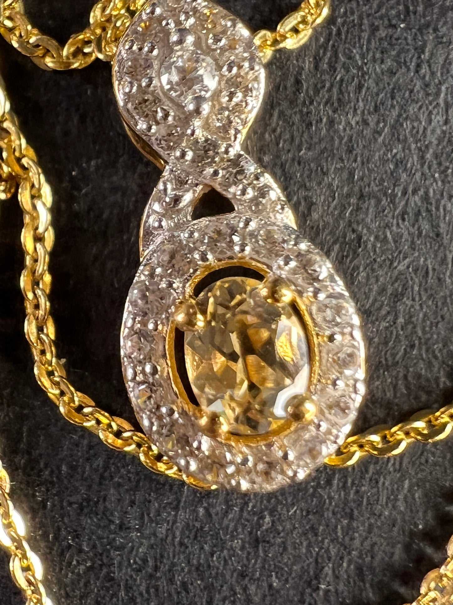 NEW Golden Imperial Topaz pendant necklace in vermeil yellow gold over sterling silver 20 inches