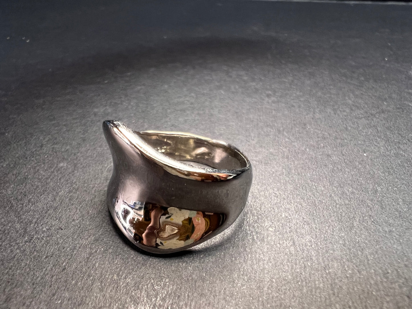 Vintage sterling silver ring size 8
