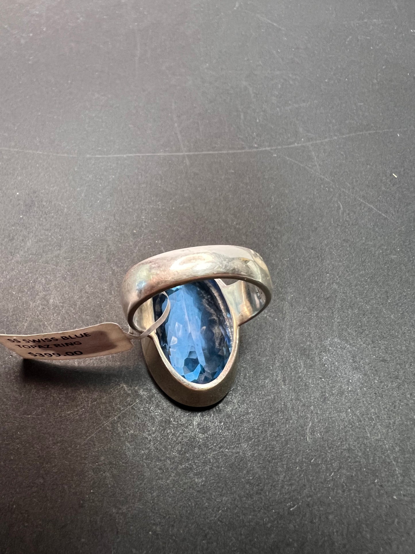 NEW Swiss Blue Topaz sterling silver ring size 7. 11.79 grams