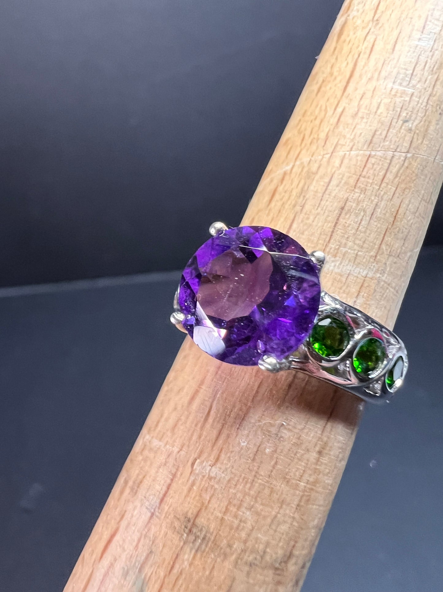 Vintage amethyst and chrome diopside ring in sterling silver size 7