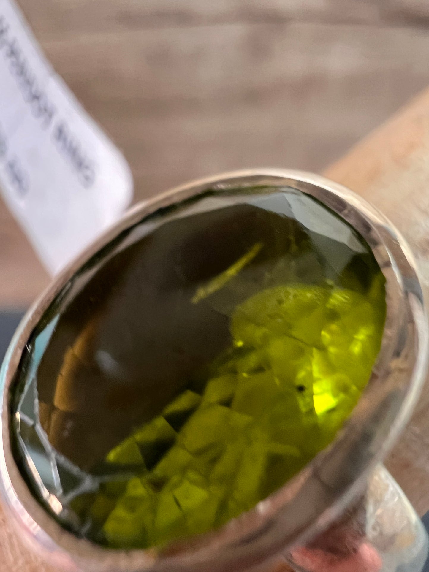 NEW size 7.5 peridot oval cut gemstone sterling silver ring 5.96 grams