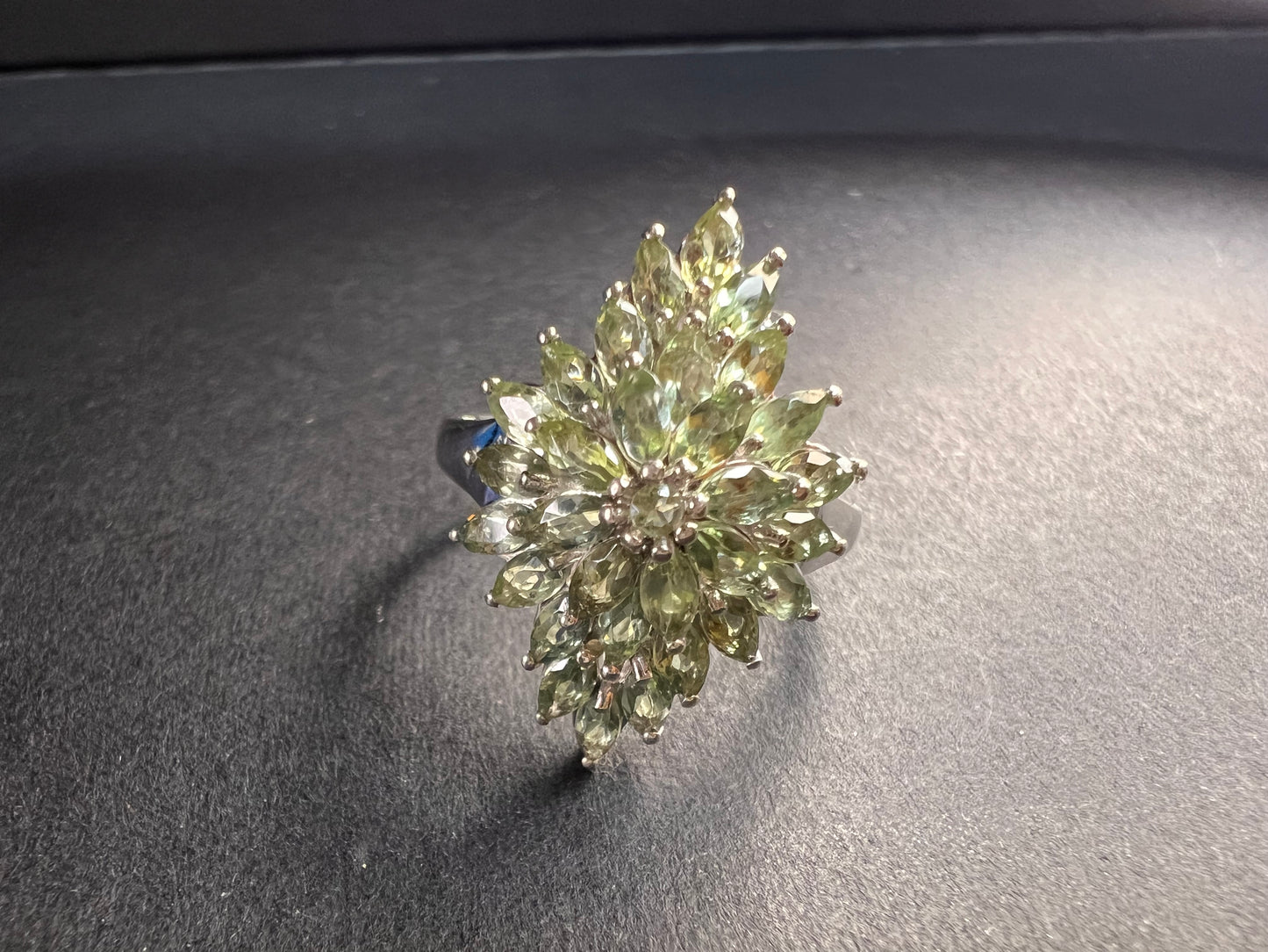 NEW Green apatite floral spray ring in rhodium over sterling silver size 7
