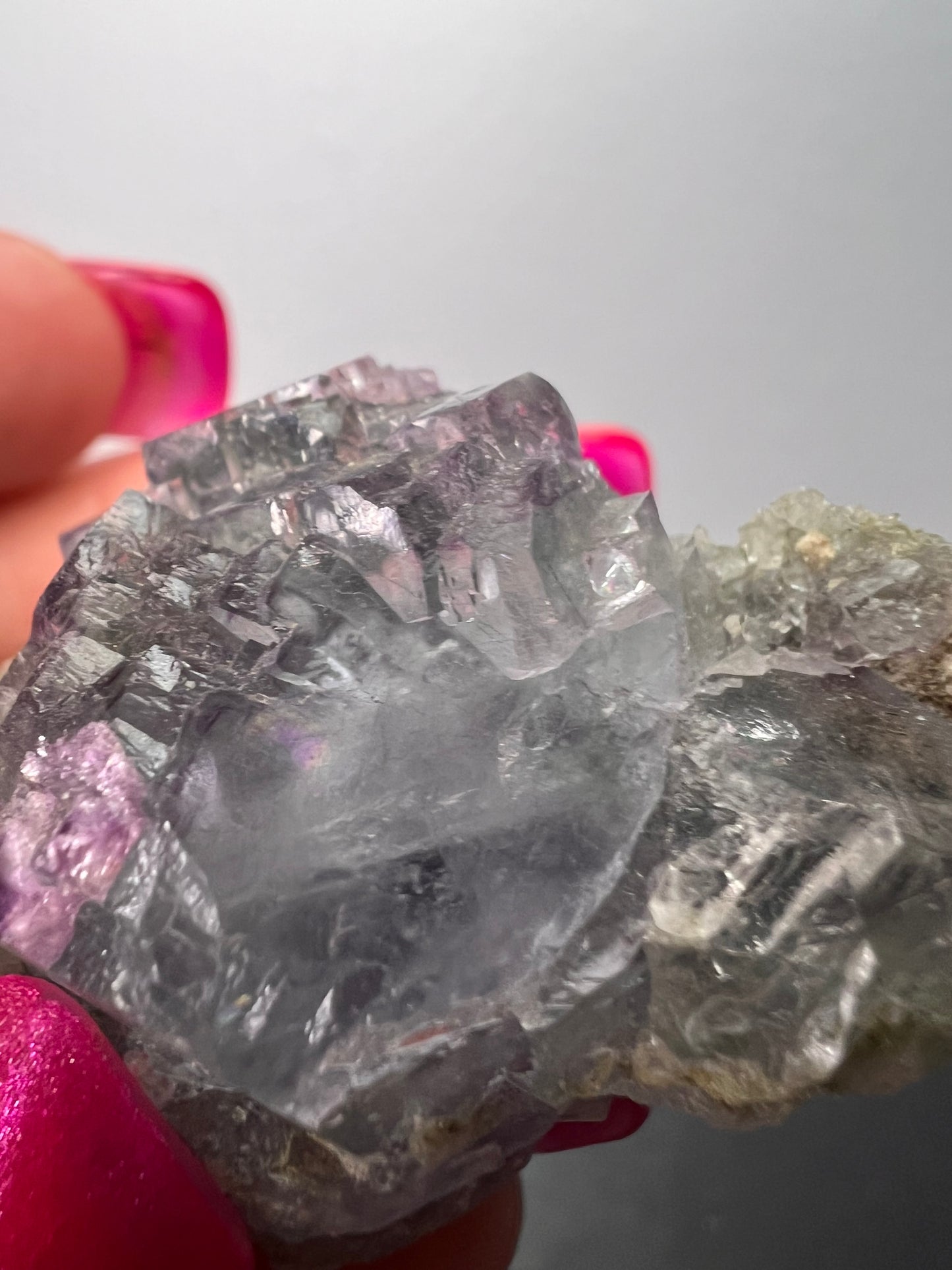 Yaogangxian fluorite specimen