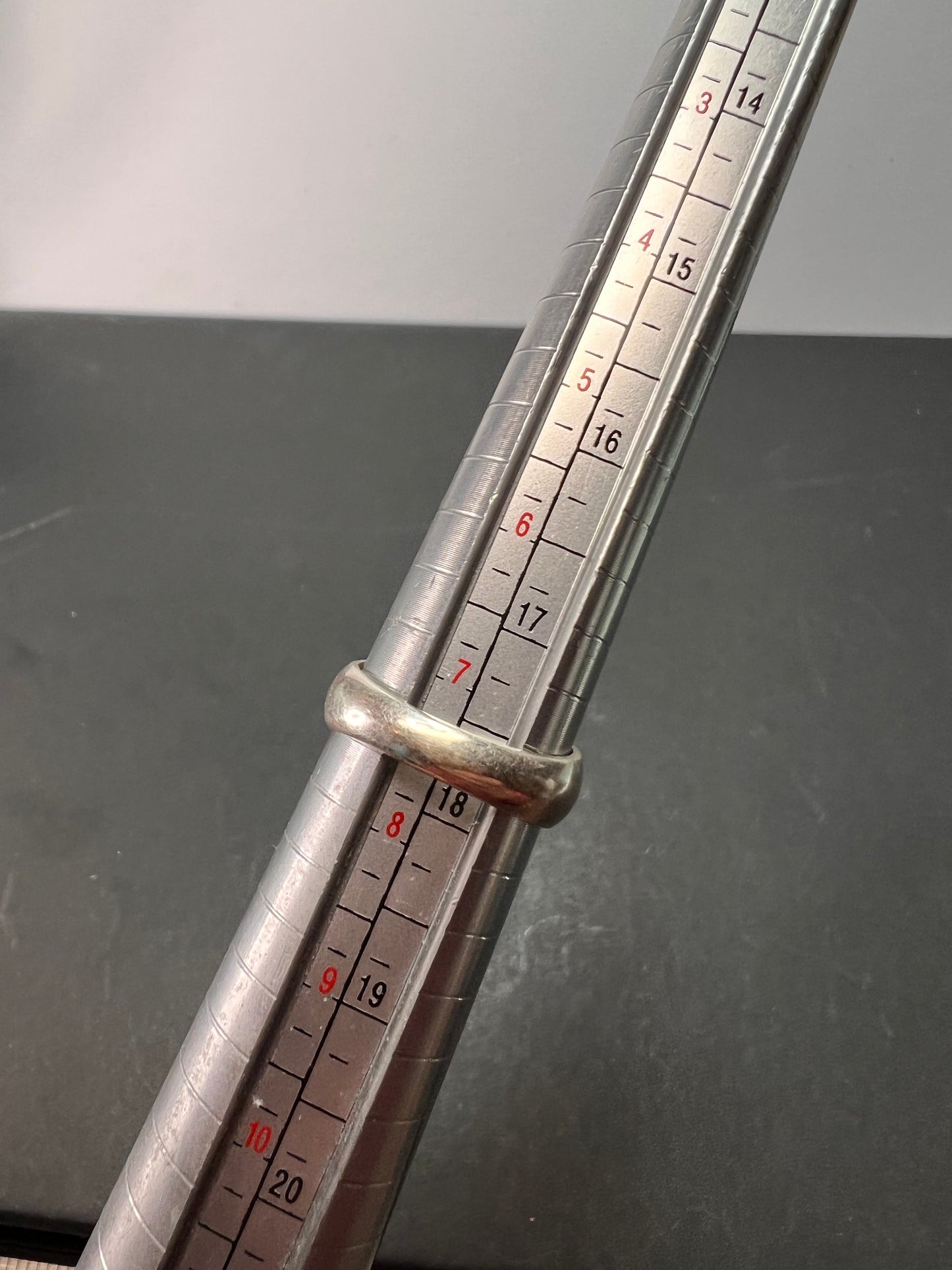 NEW Blue topaz sterling silver ring size 7.5 / 12.43 grams