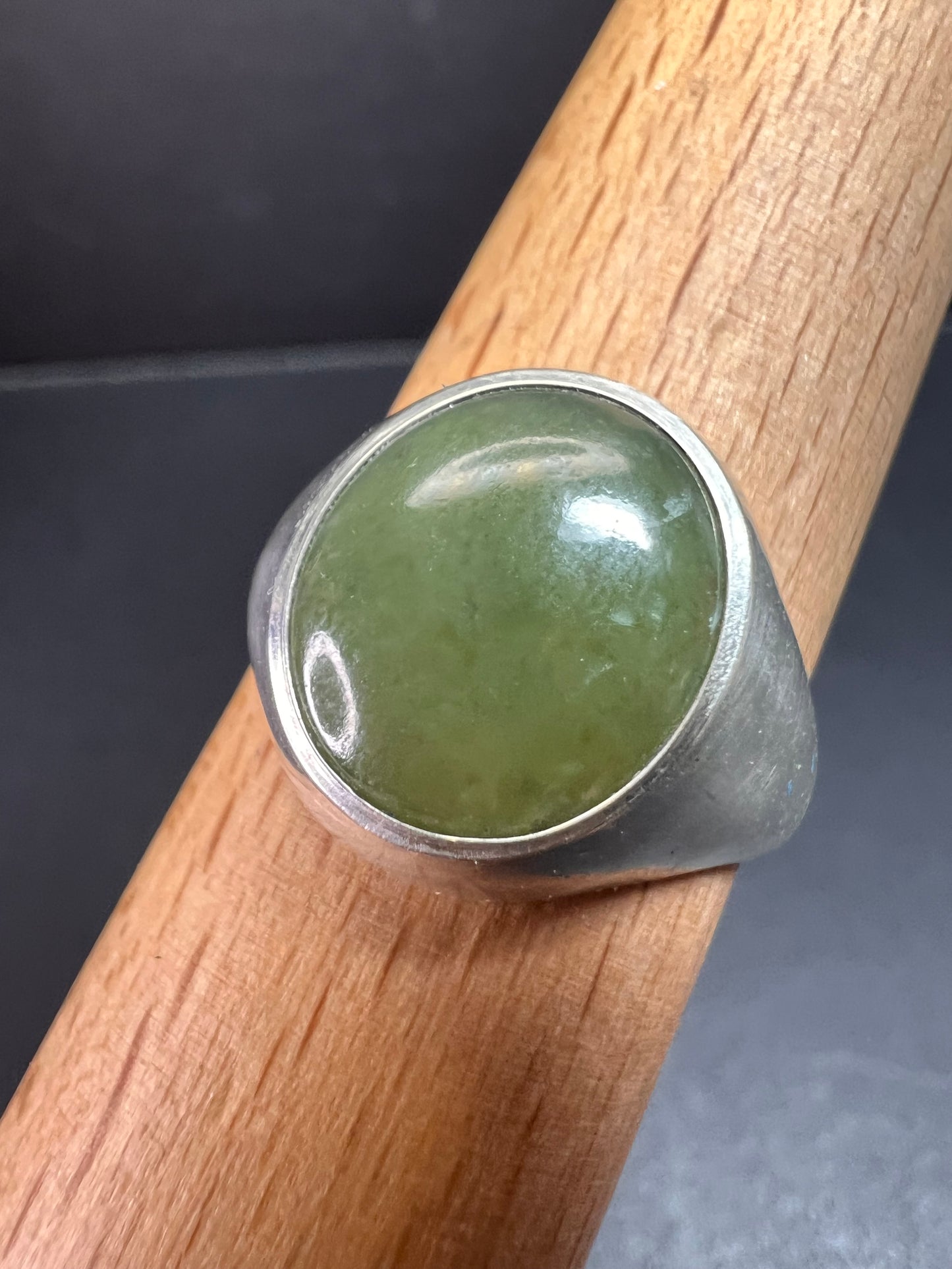 Vintage Pa Ha Co nephrite Jade sterling silver ring size 12