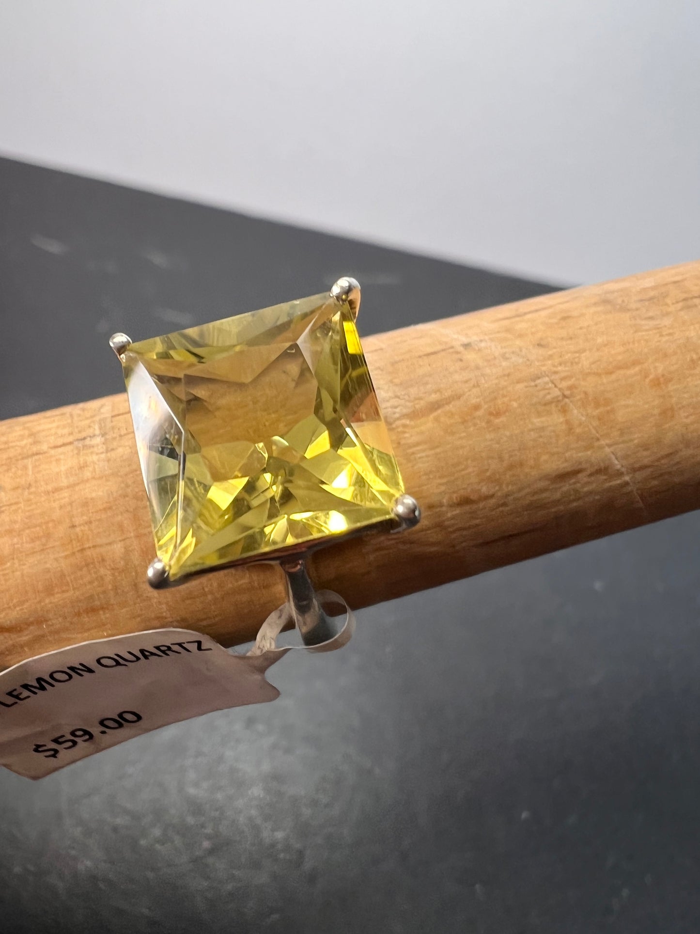 NEW size 7 Princess cut lemon quartz sterling silver ring 5.35 grams