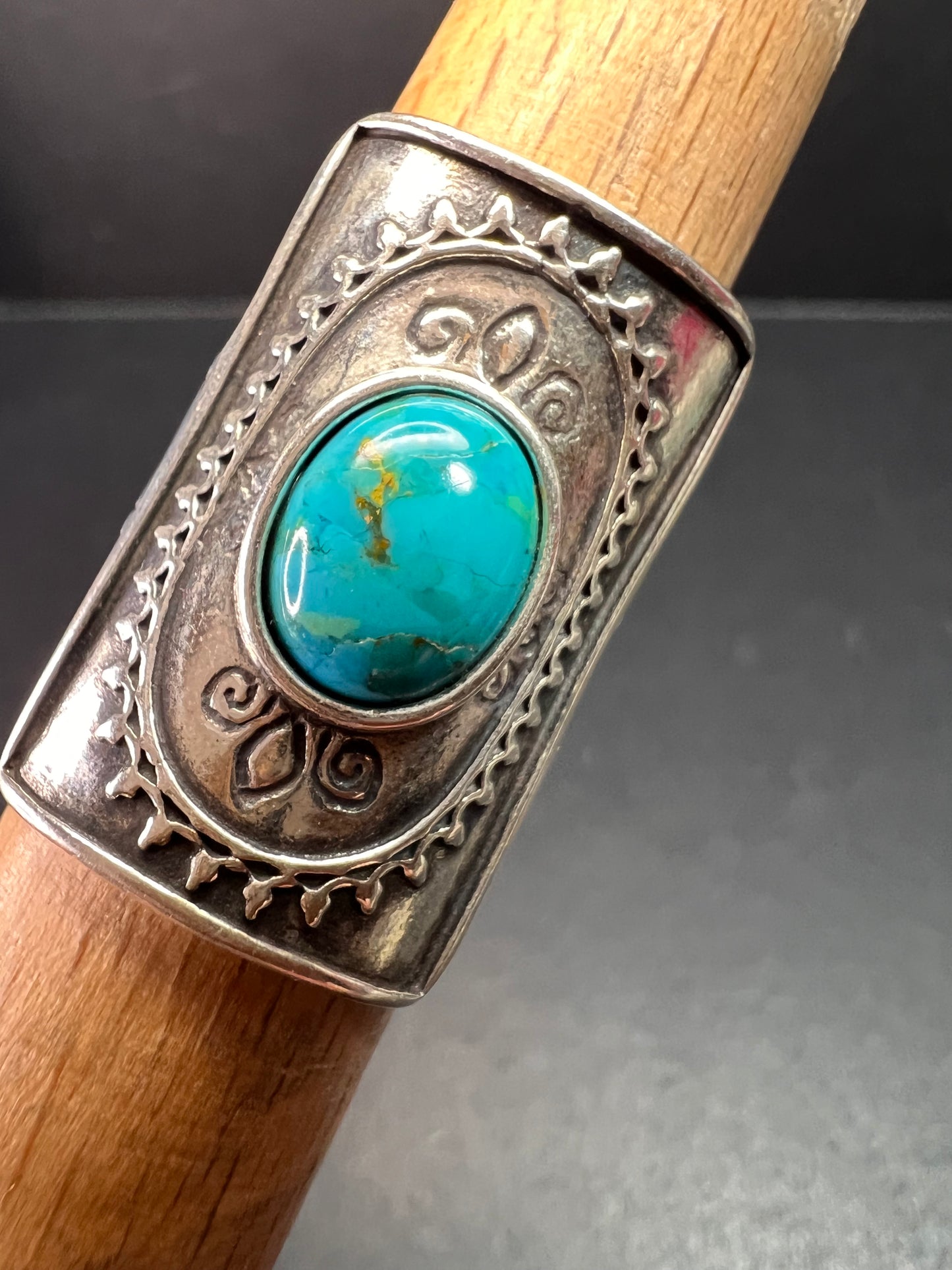 Vintage DIDAE Sterling Silver Kingman Turquoise Shield Ring – Size 7