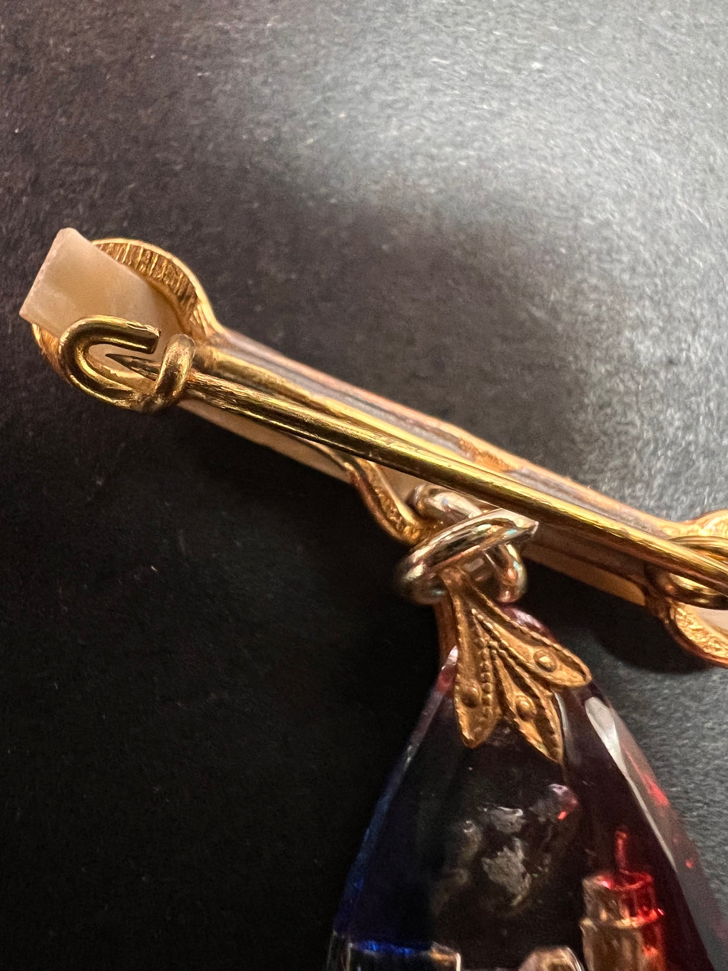 Vintage Heidelberg souvenir brooch pin