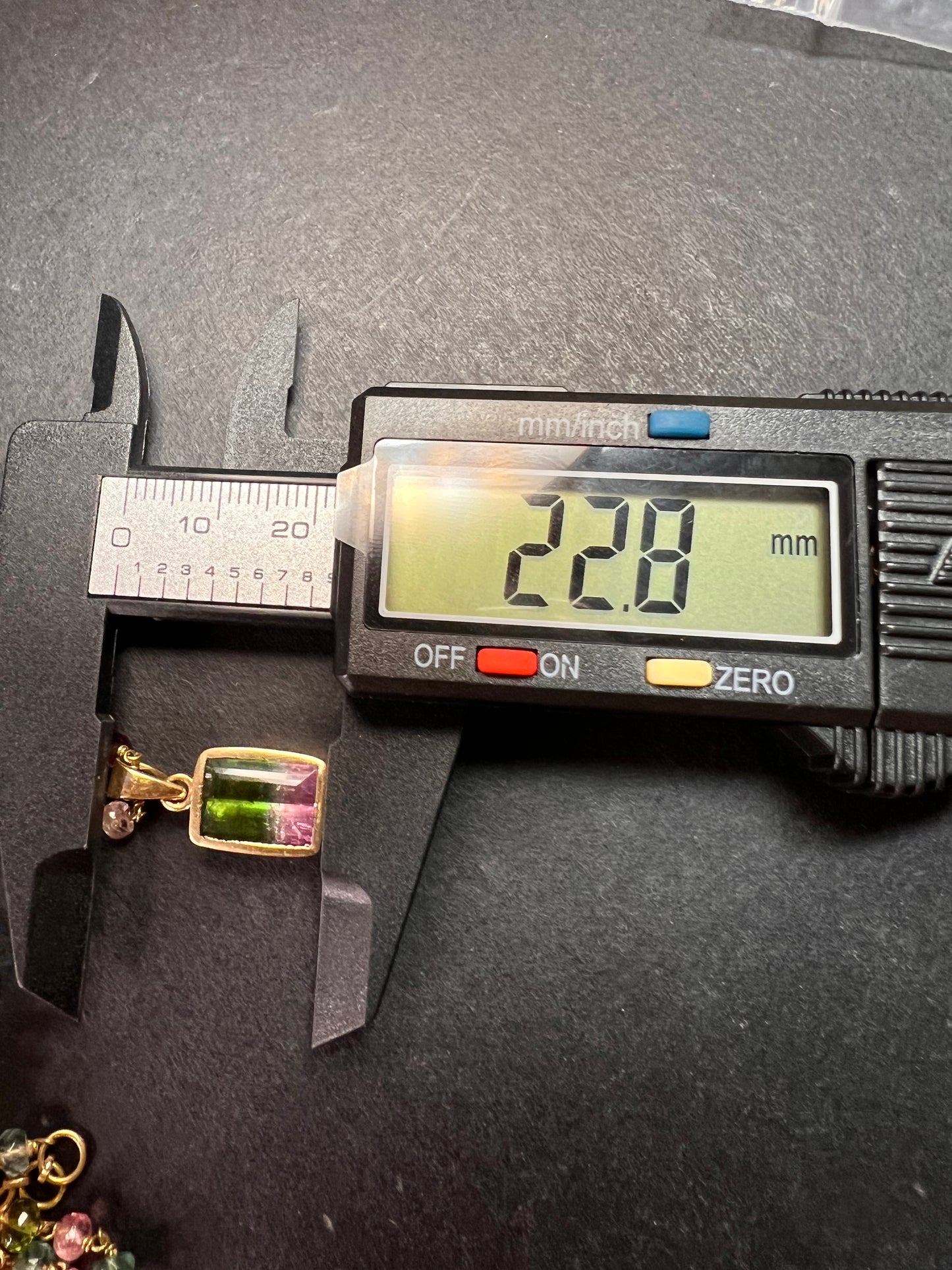 Vintage 14k & 18k gold watermelon tourmaline pendant necklace