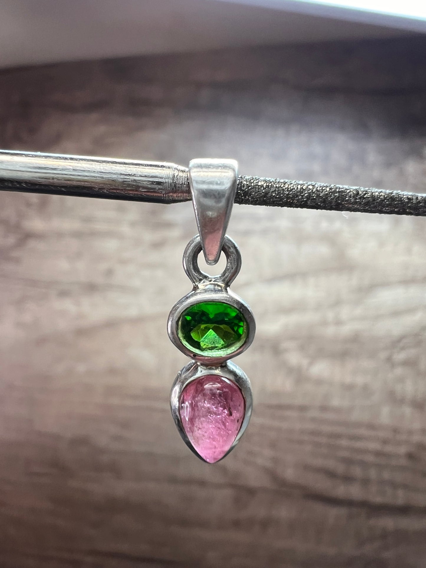 NEW Pink tourmaline and chrome diopside sterling silver pendant 1.47 grams