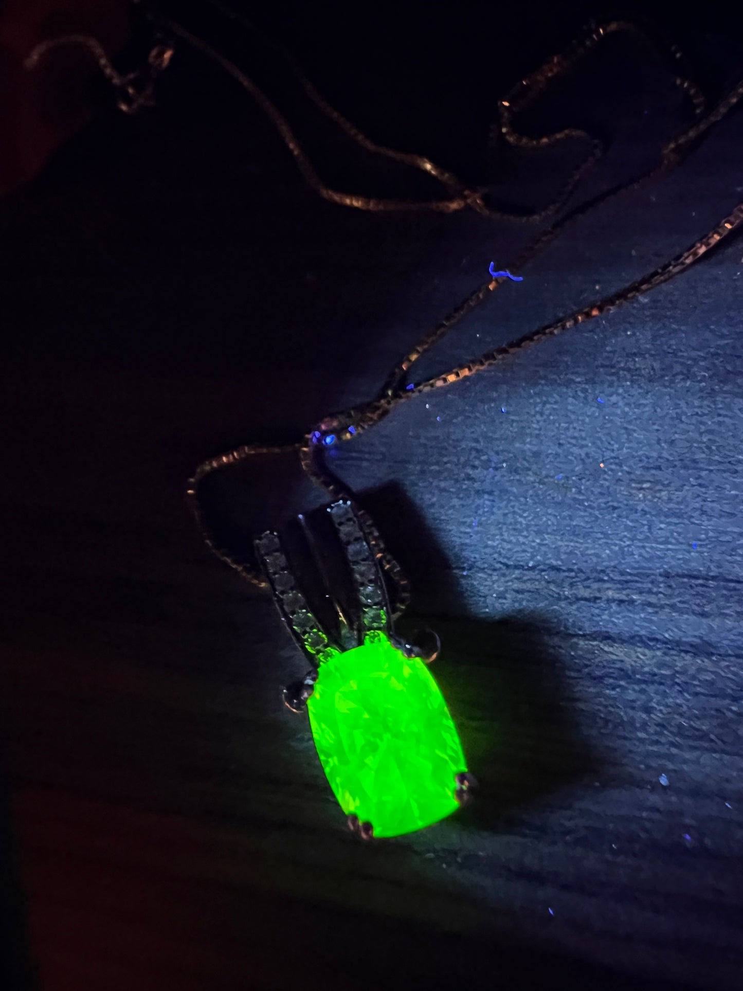 Bella Luce 5.17ctw Pink and white CZ Rhodium Over Silver Pendant