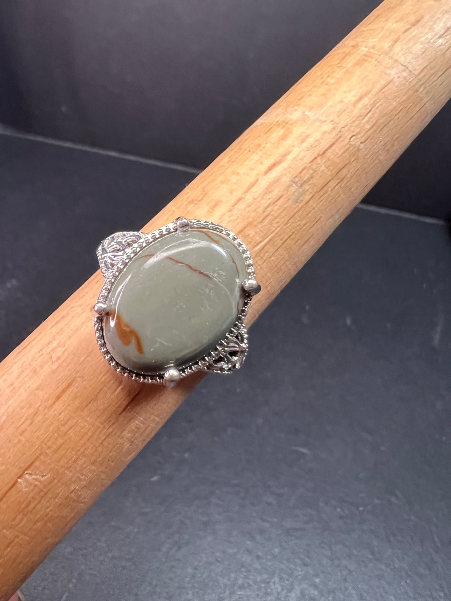 NEW Venus Jasper ring in platinum over brass size 10