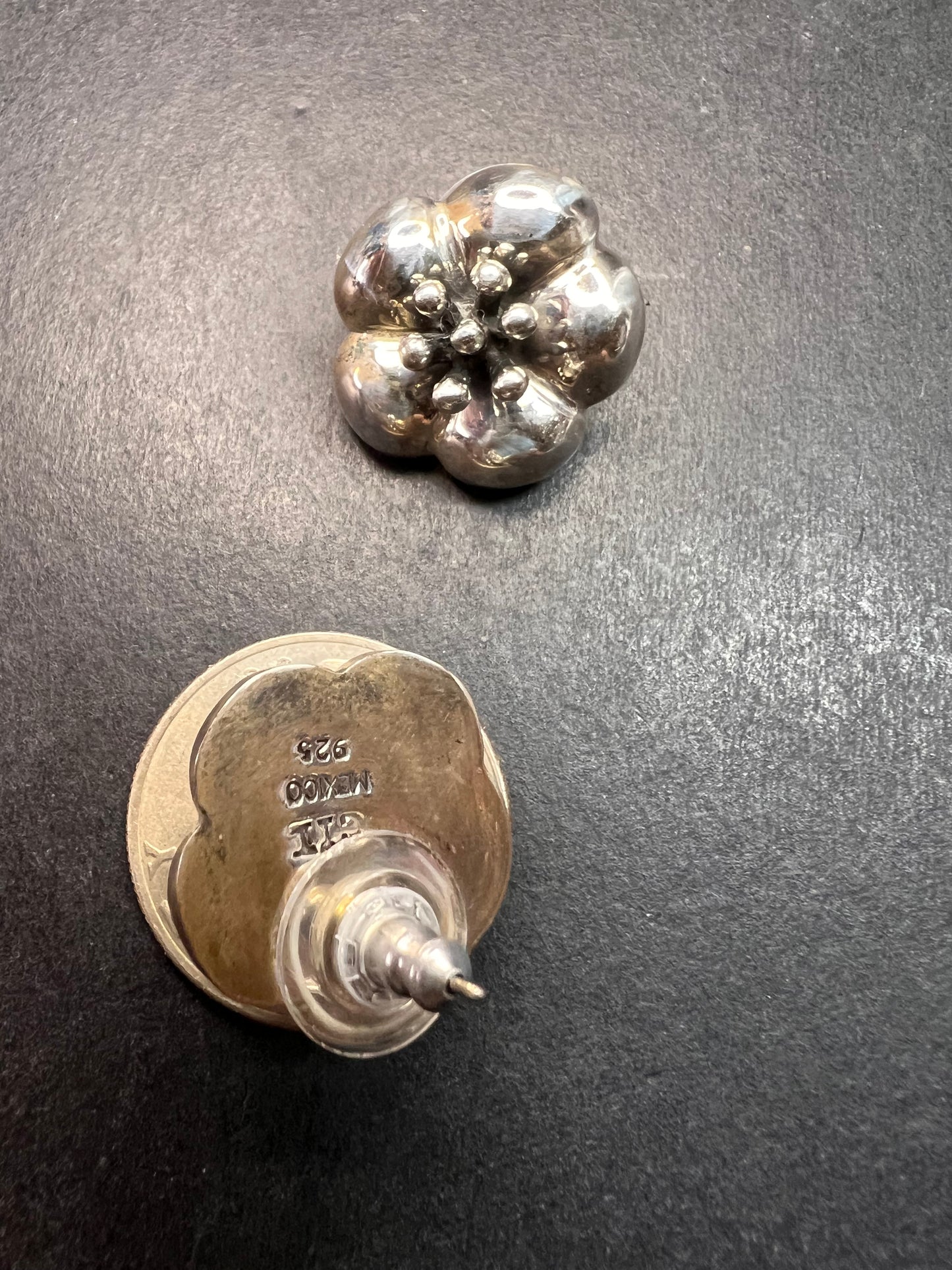 Vintage Taxco sterling silver floral stud earrings