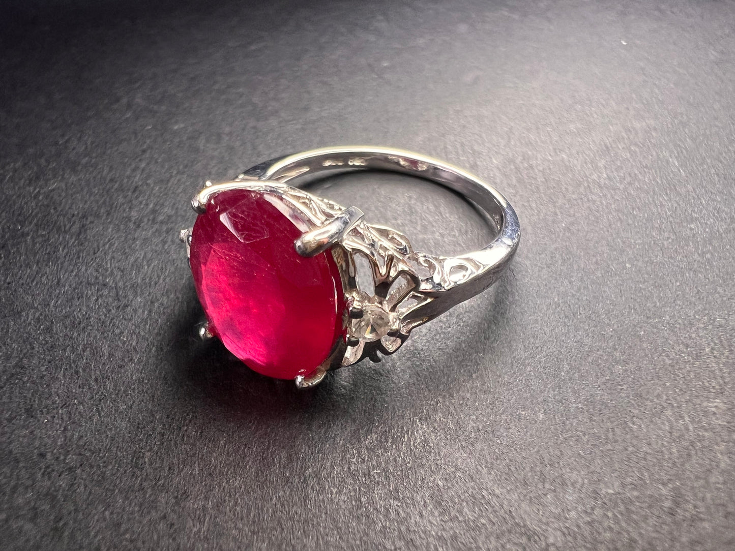 Vintage ruby sterling silver ring size 7