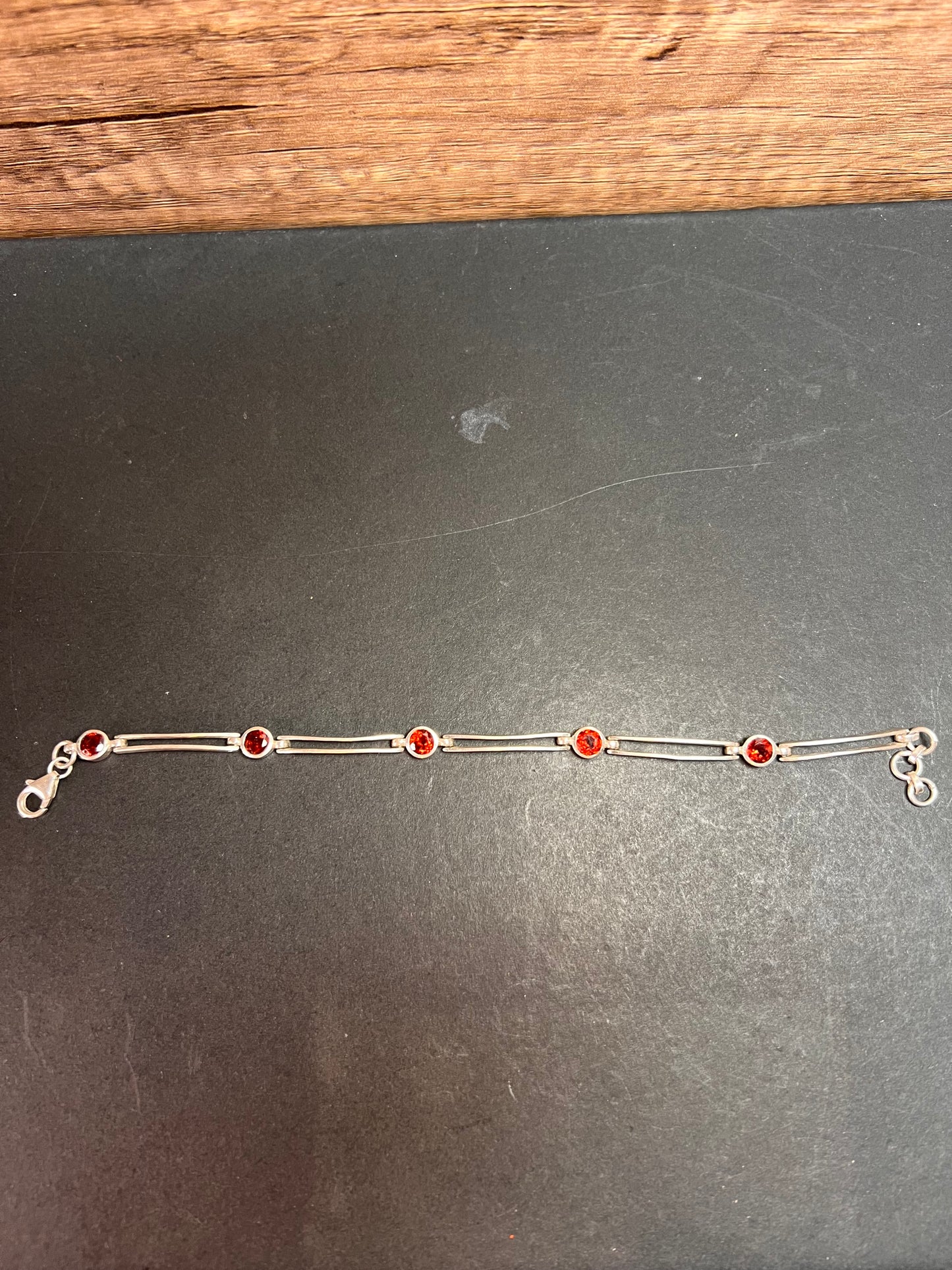 NEW sterling silver garnet station link bar bracelet 8.70 grams