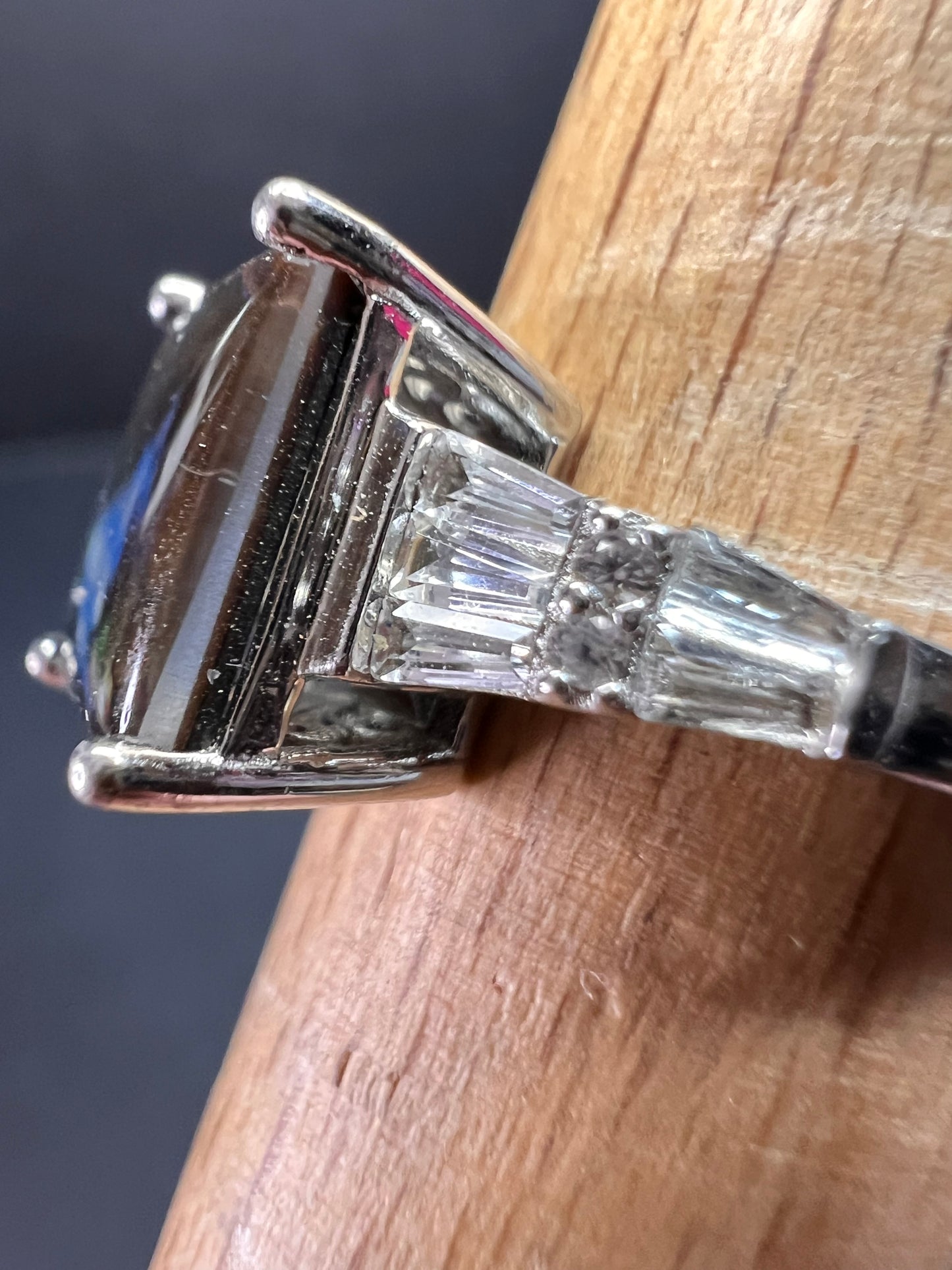 Ammolite and topaz sterling silver ring size 7