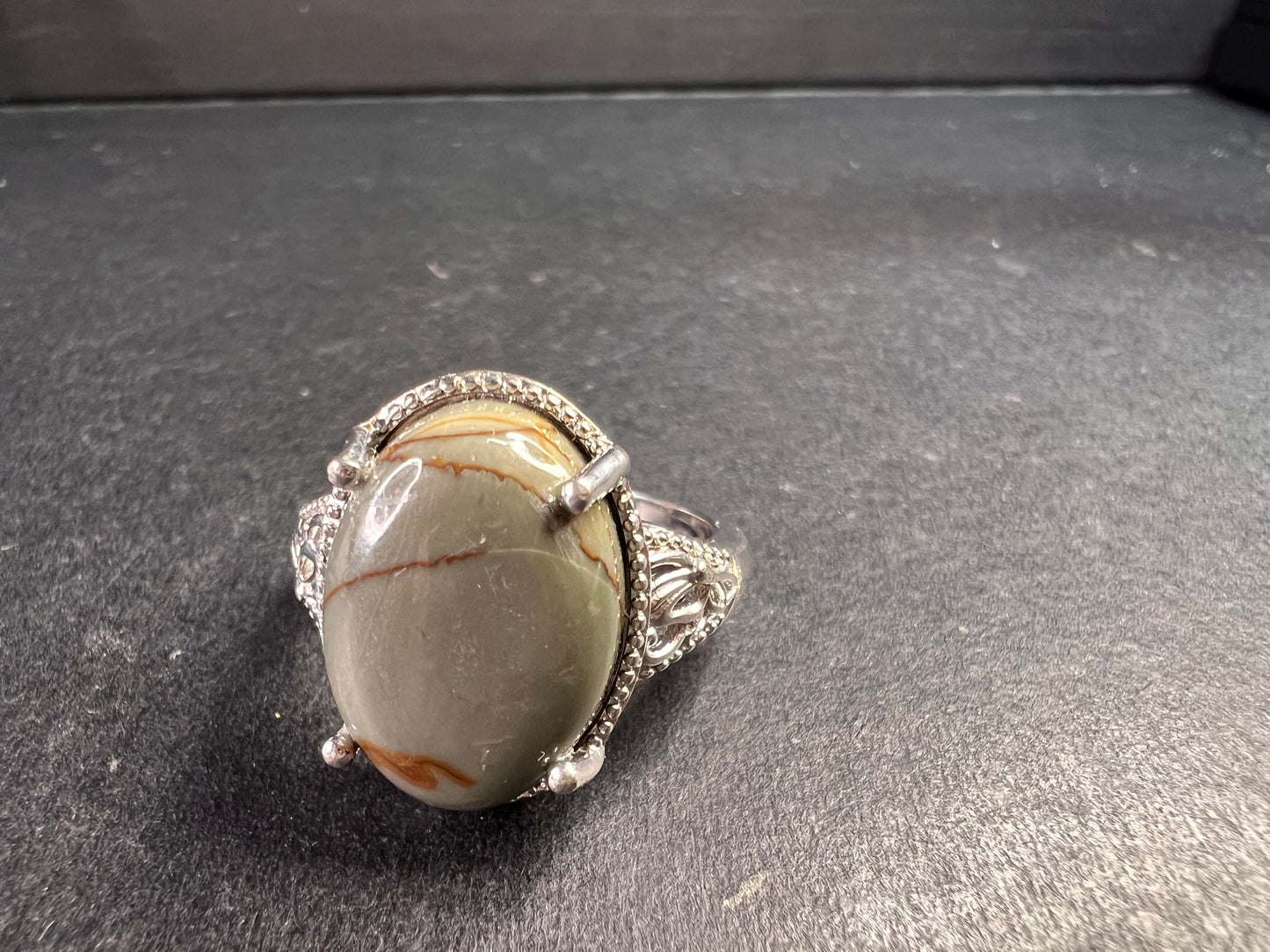 NEW Venus Jasper ring in platinum over brass size 10
