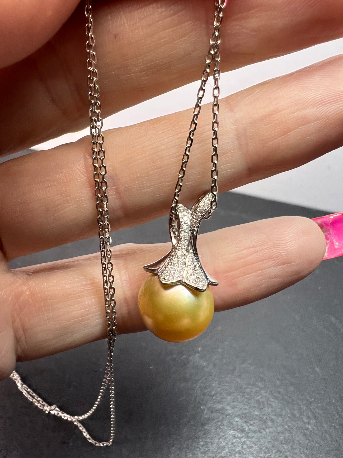 NEW Golden south seas pearl pendant in rhodium over sterling silver with chain