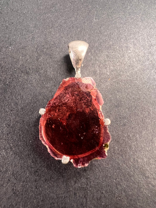 NEW Pink tourmaline sterling silver pendant 2.16 grams