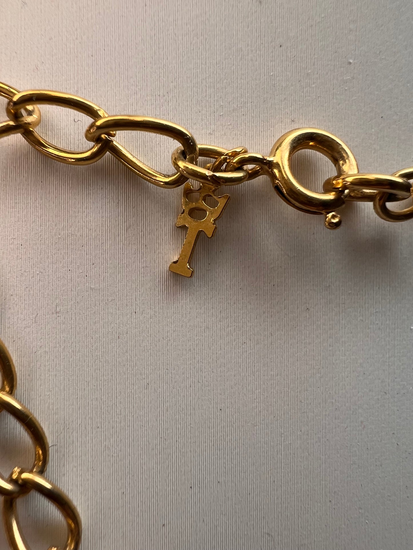 Vintage gold tone owl necklace