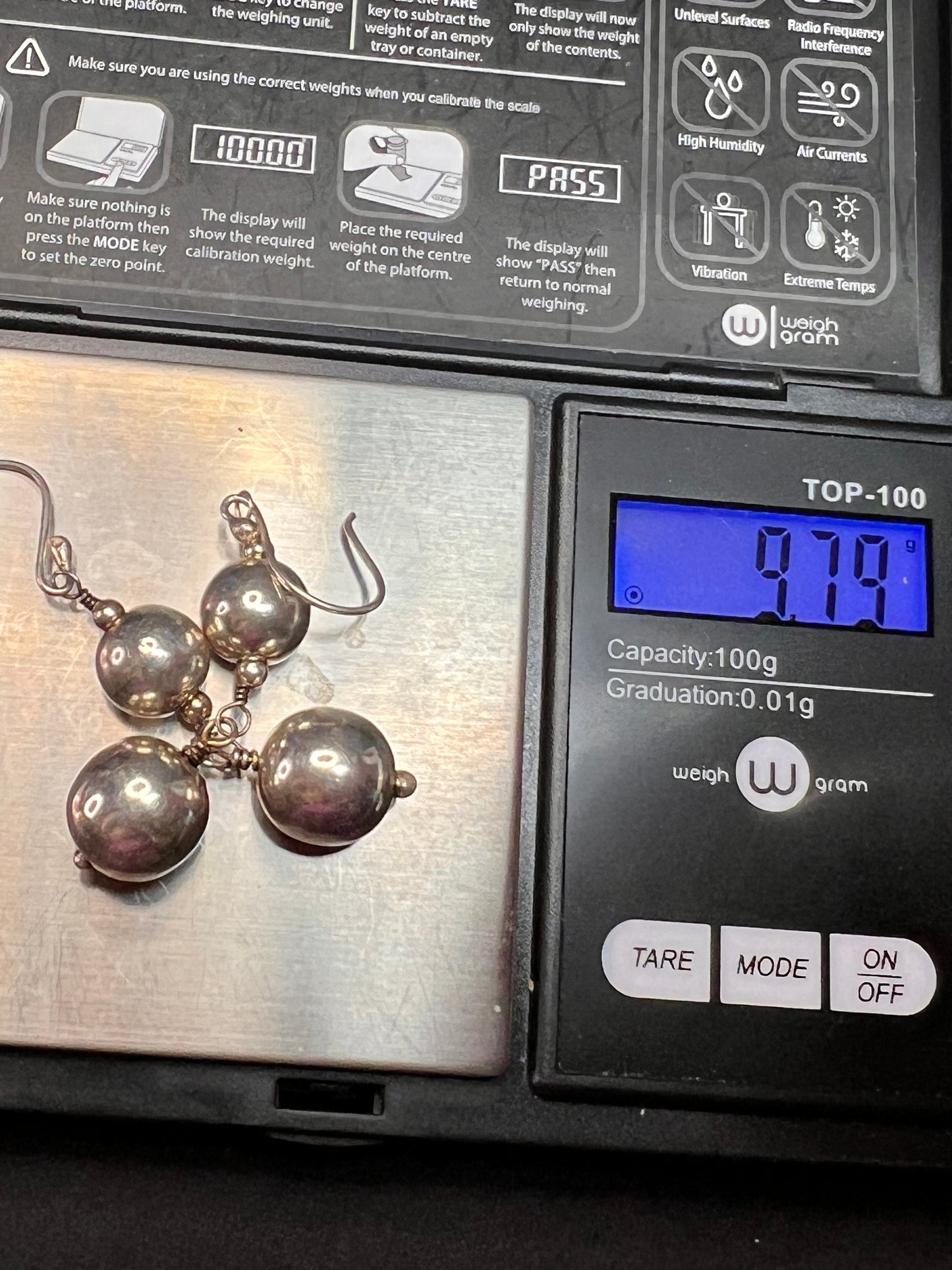 Vintage sterling silver graduated ball dangling earrings