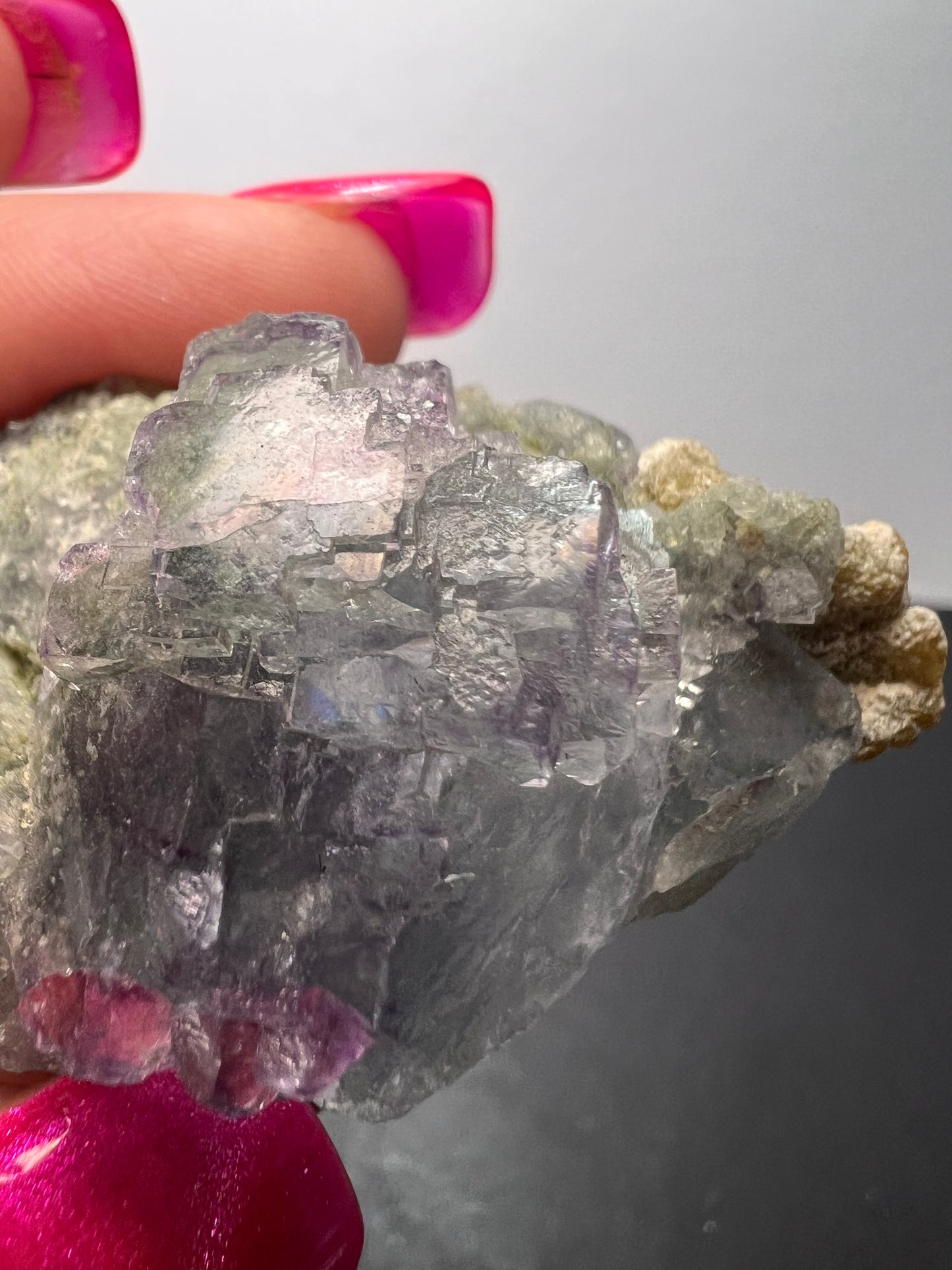 Yaogangxian fluorite specimen