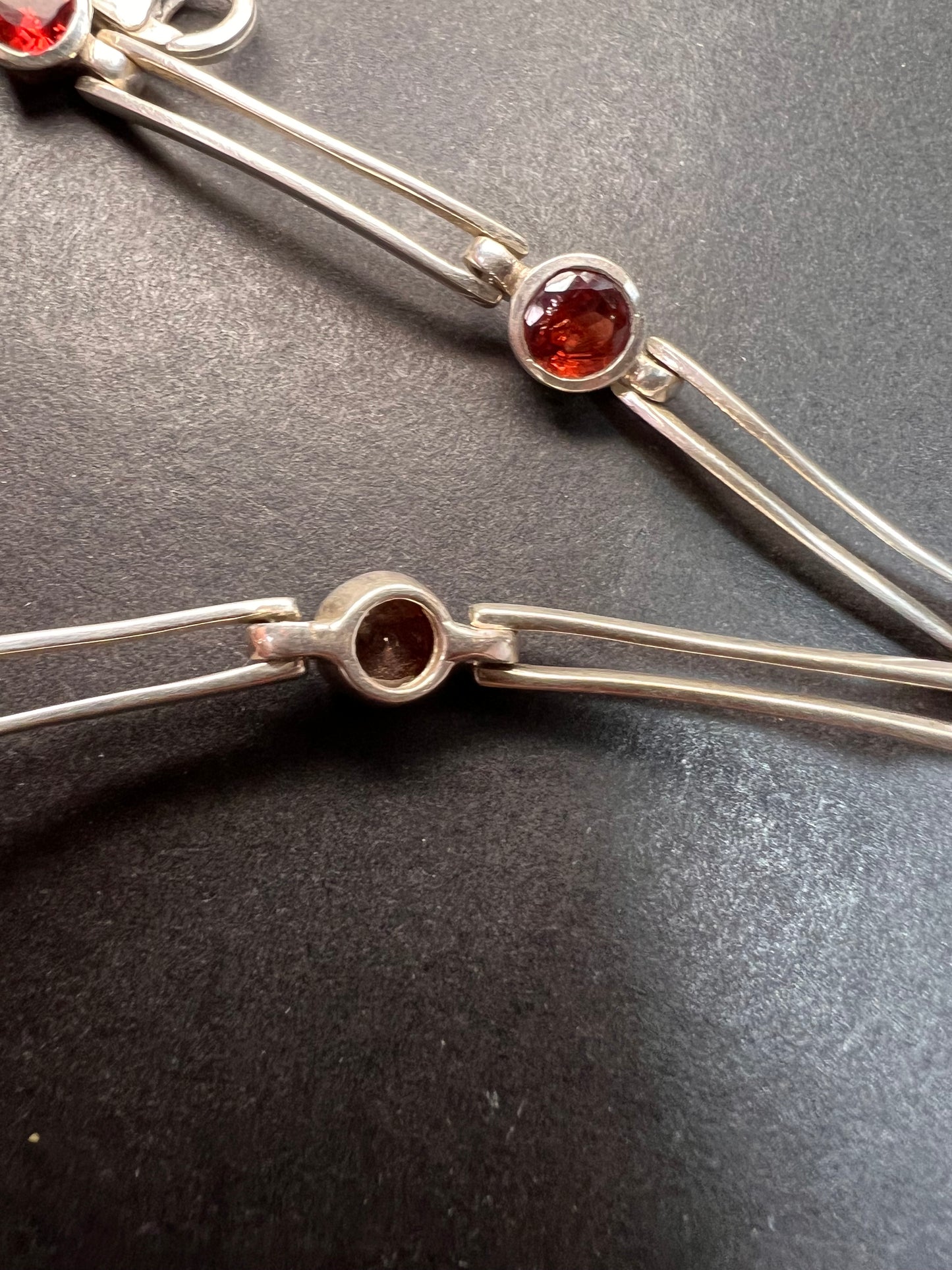 NEW sterling silver garnet station link bar bracelet 8.70 grams