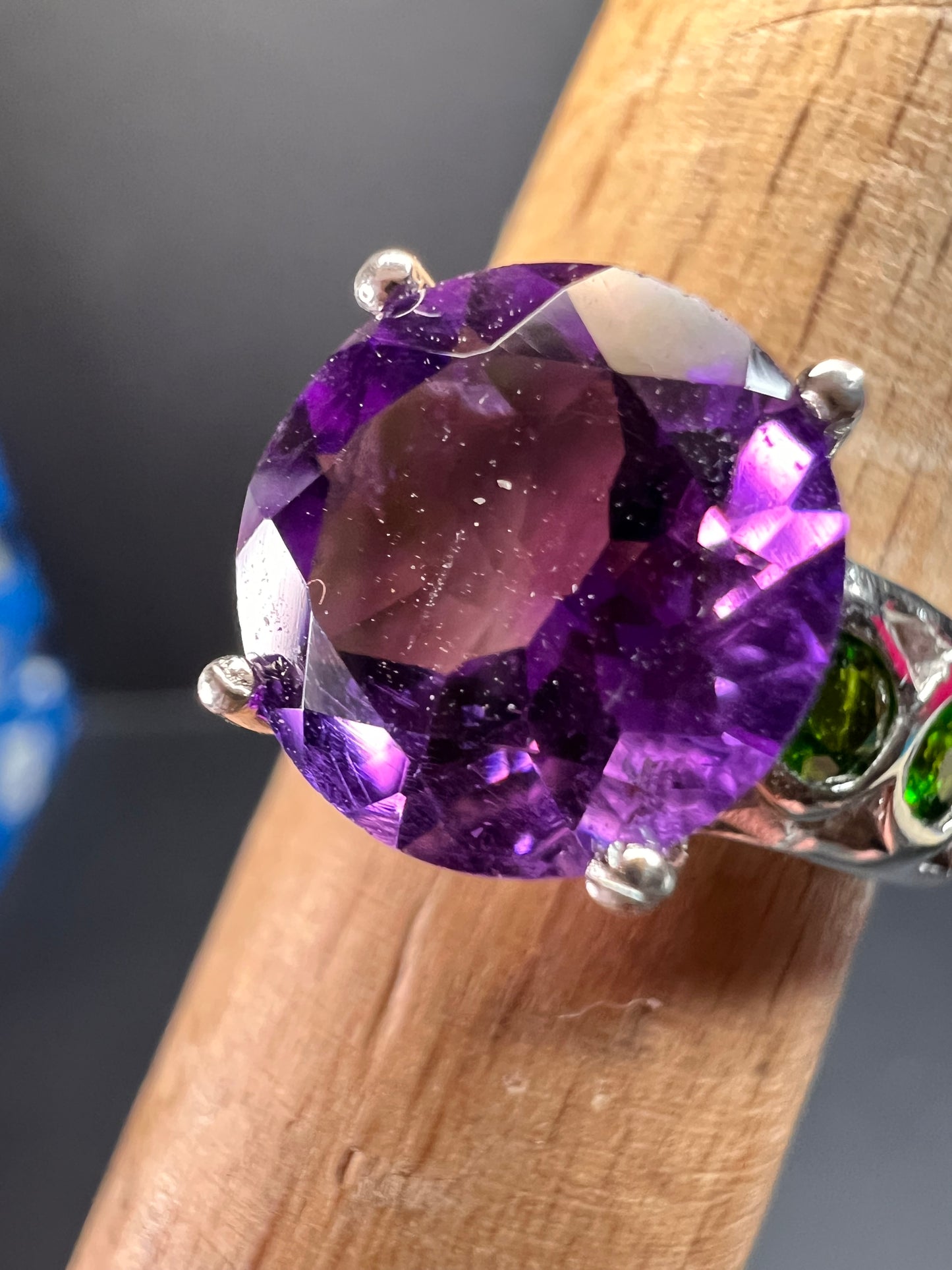 Vintage amethyst and chrome diopside ring in sterling silver size 7