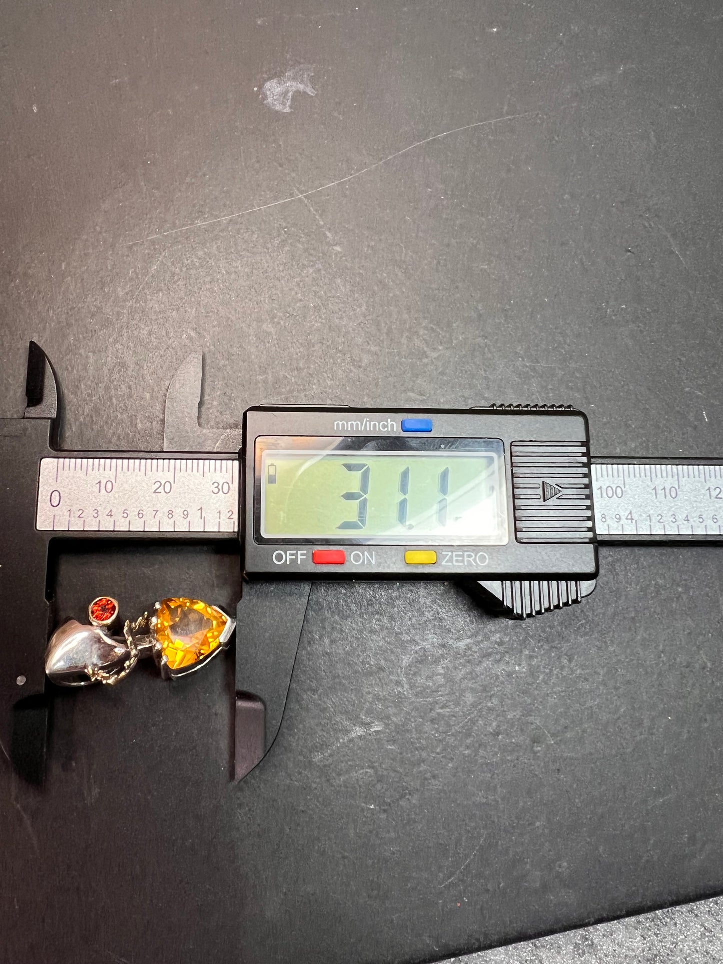 Vintage trillium citrine and garnet two toned 925 pendant