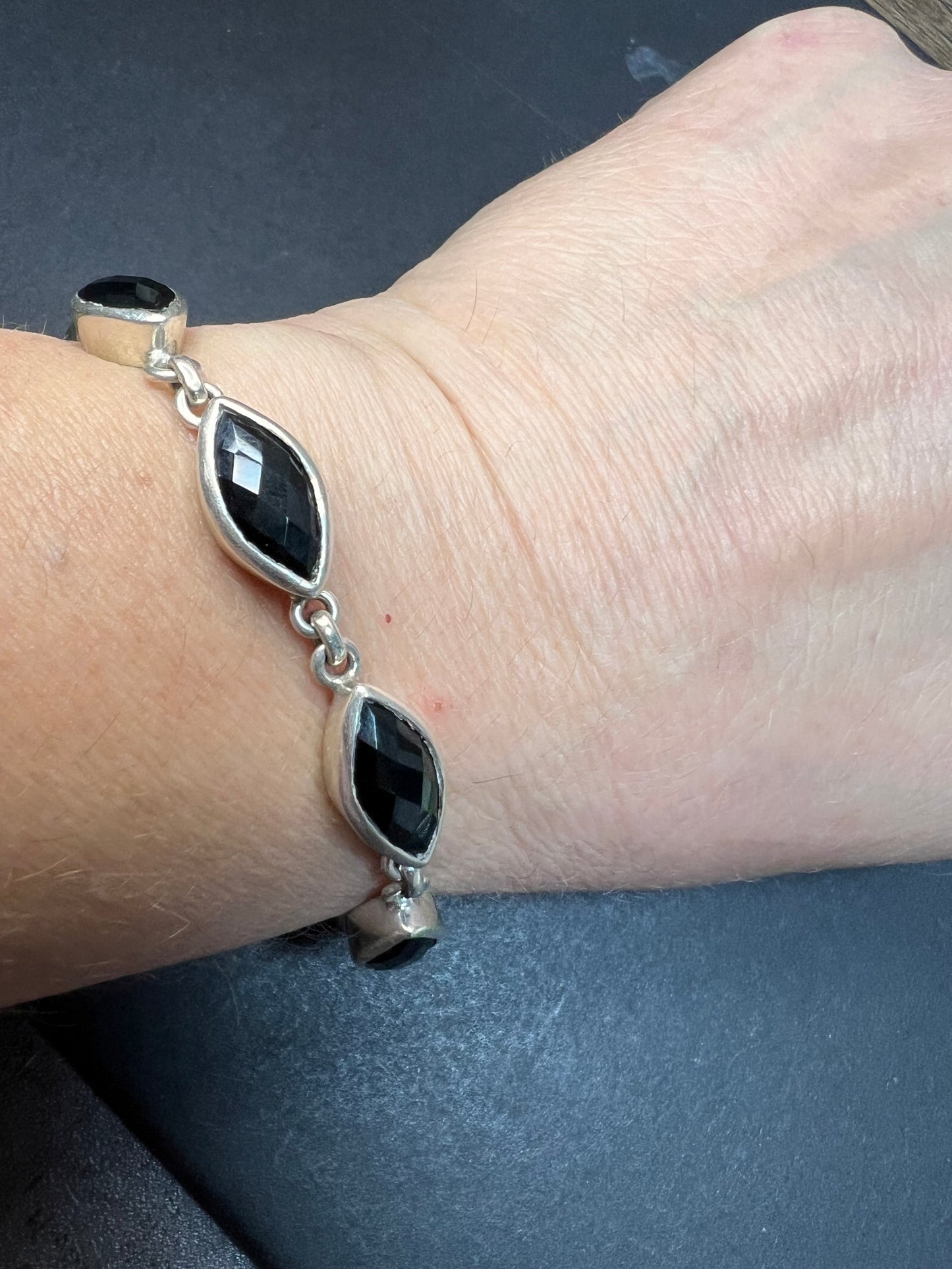 NEW Black onyx sterling silver 8 inch bracelet