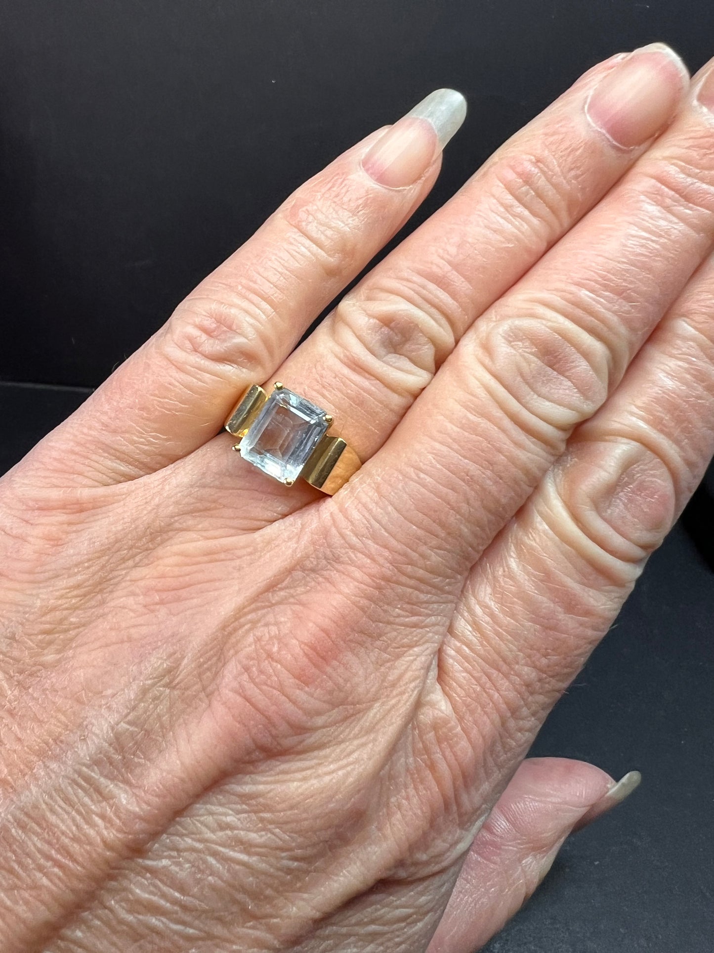 14K Yellow Gold Emerald-Cut Aquamarine Ring – Vintage Modernist Style, Size 7