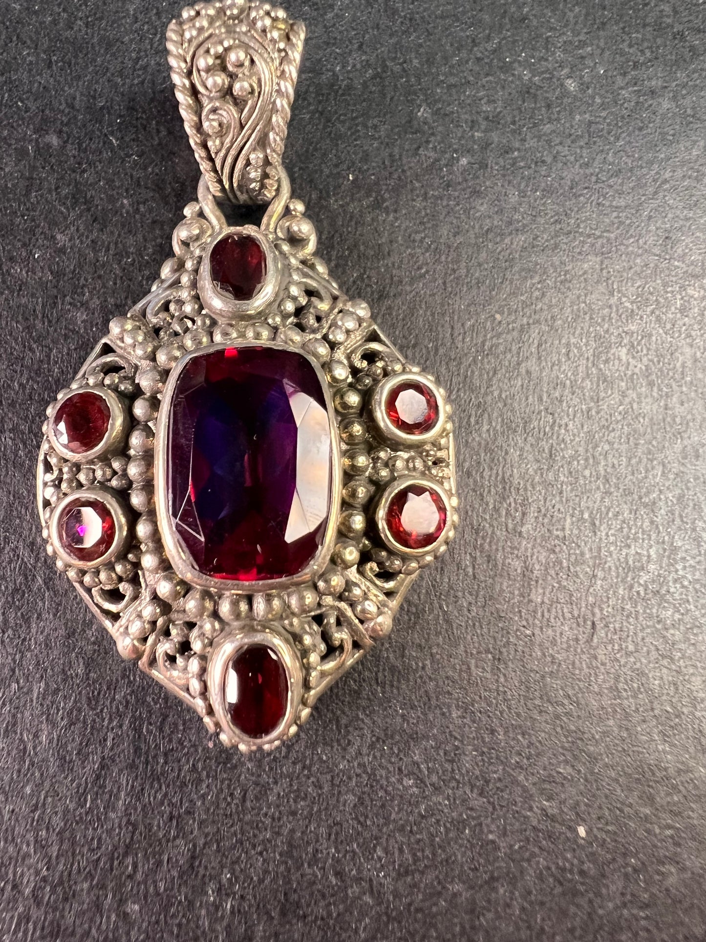 Sarda Sterling Silver Mystic Crimson Quartz Pendant – Handcrafted Balinese 925