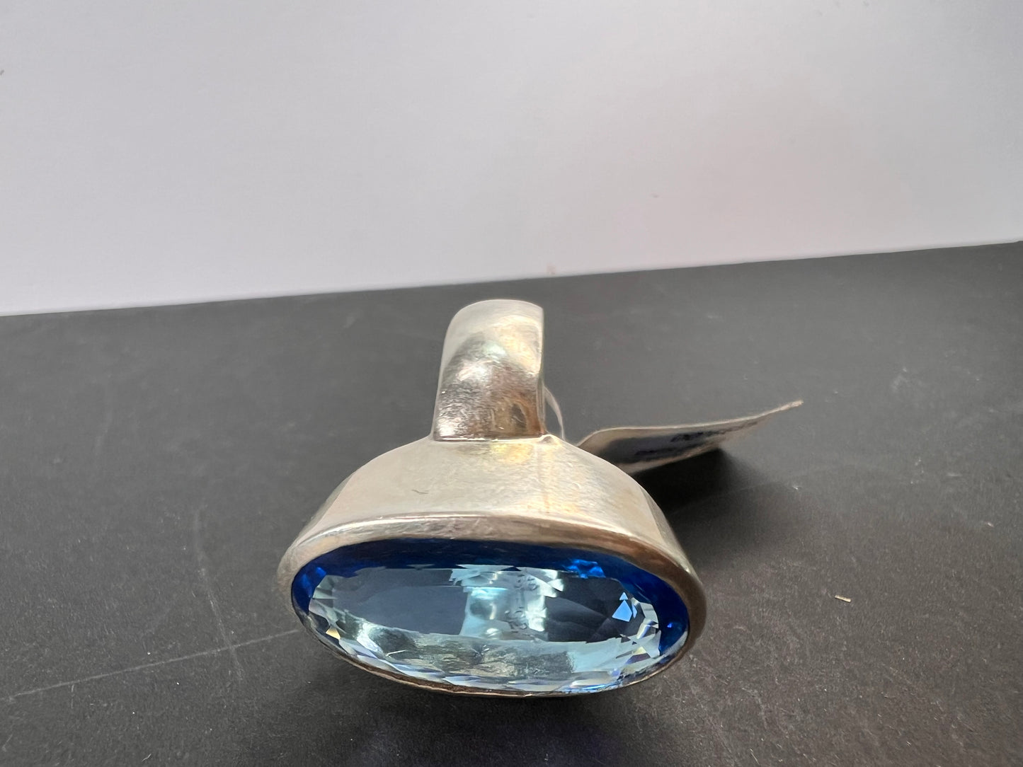 NEW Swiss Blue Topaz sterling silver ring size 7. 11.79 grams