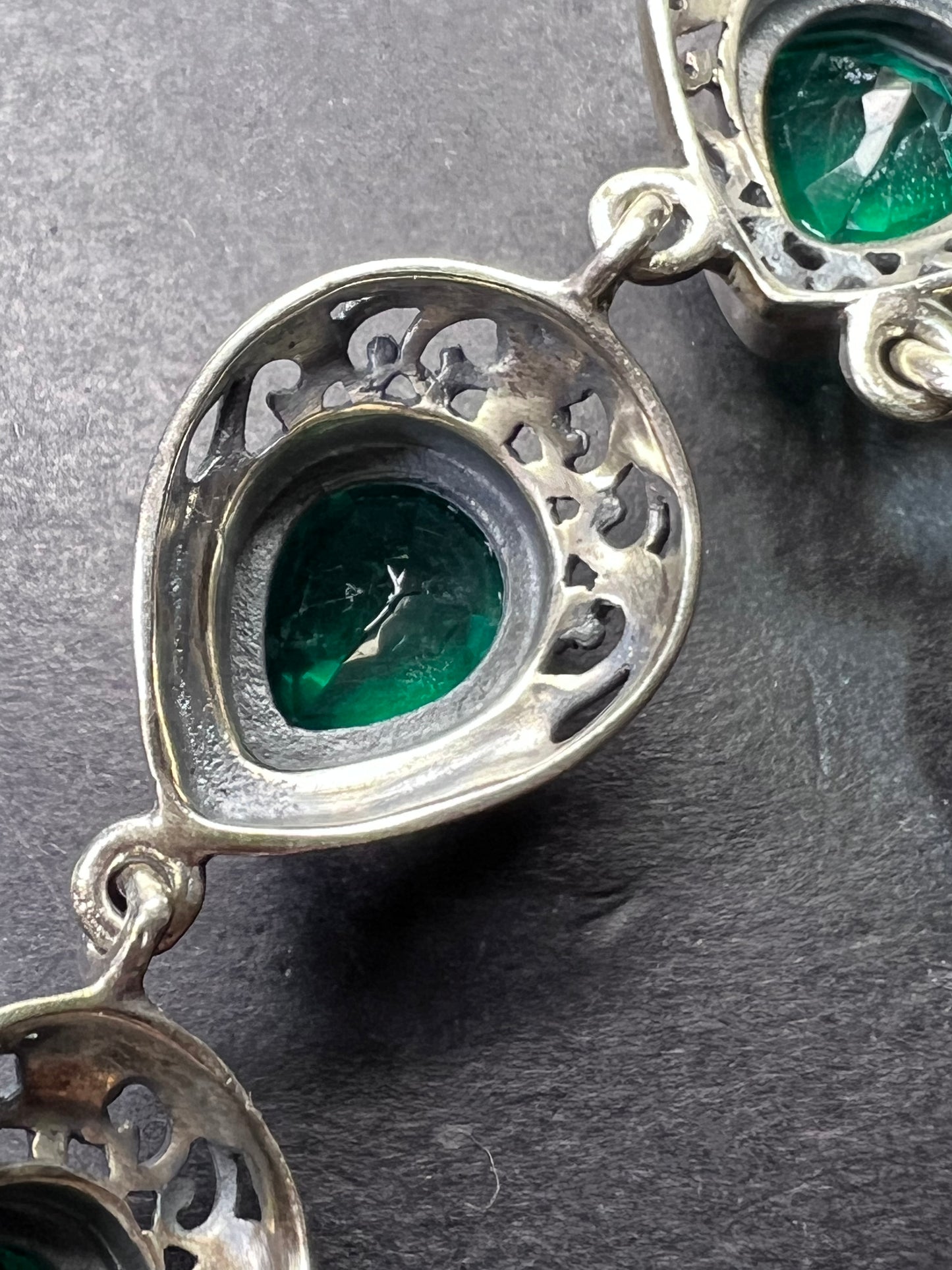 The Green Queen Quartz and sterling silver vintage necklace