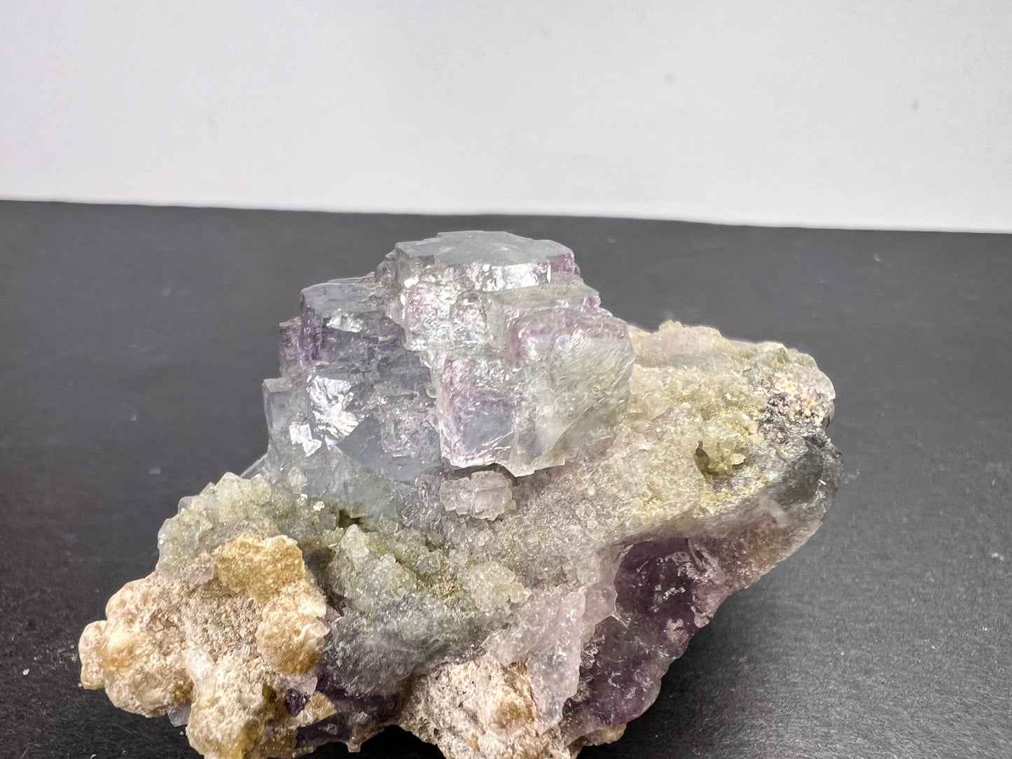 Yaogangxian fluorite specimen