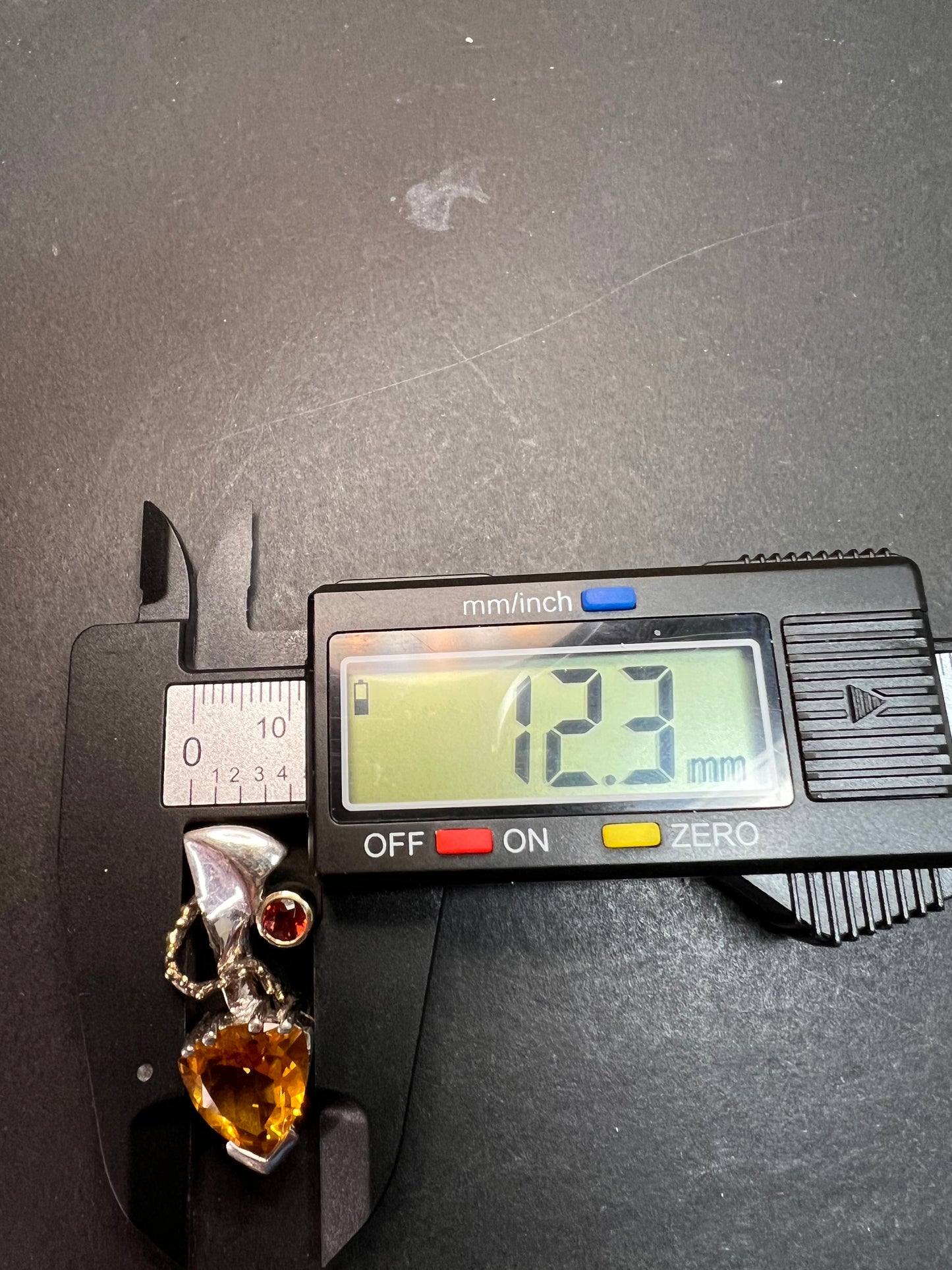 Vintage trillium citrine and garnet two toned 925 pendant