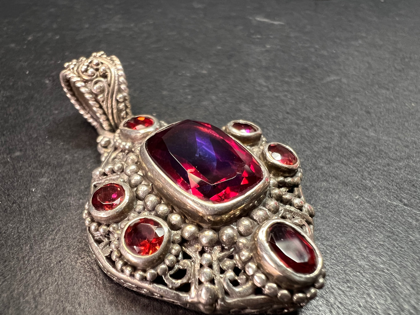 Sarda Sterling Silver Mystic Crimson Quartz Pendant – Handcrafted Balinese 925