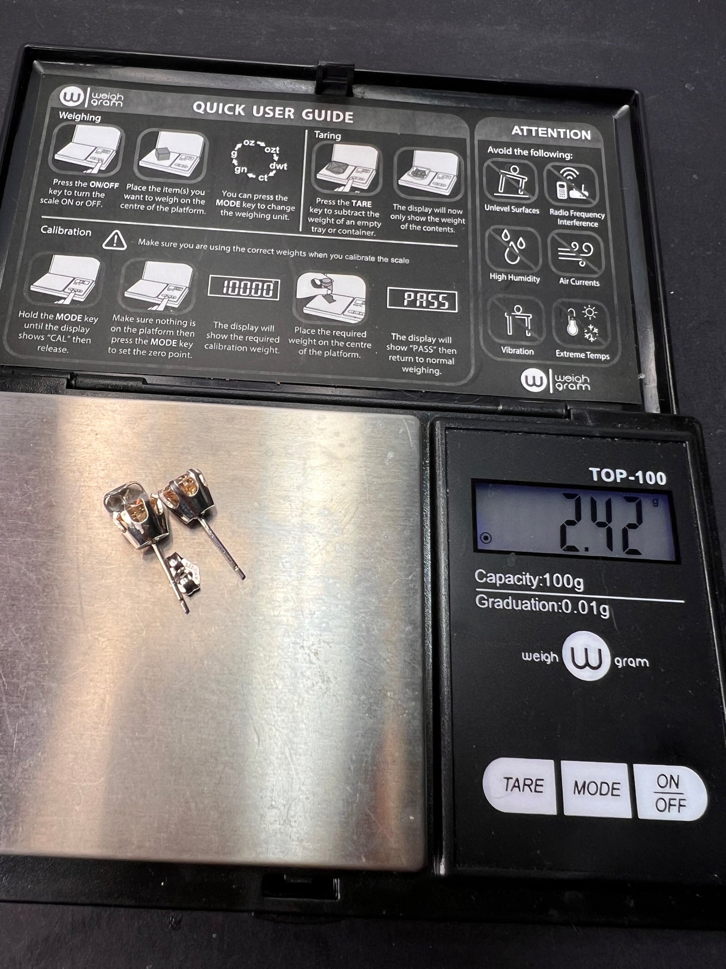 14k white gold champagne 2ctw CZ stud earrings 6.7mm