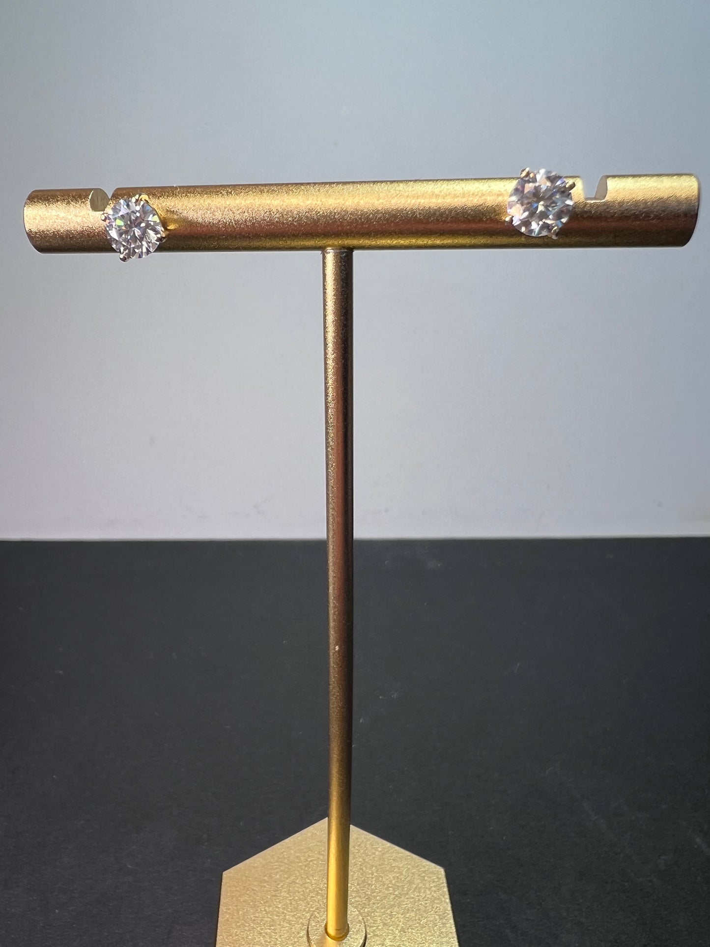 10k yellow gold moissanite stud earrings 4.8mm