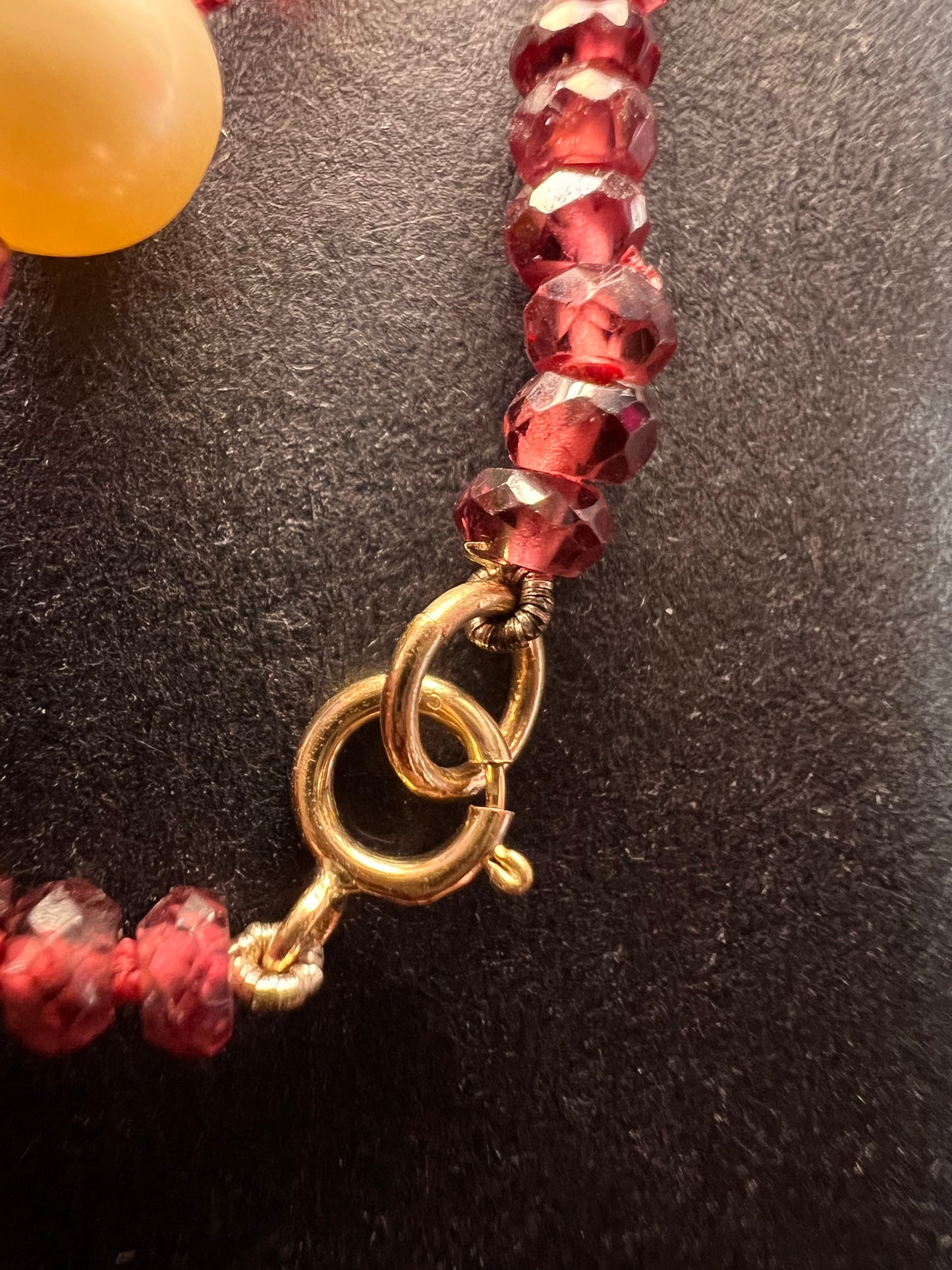 14k gold clasp garnet and pearl station necklace 18 inches