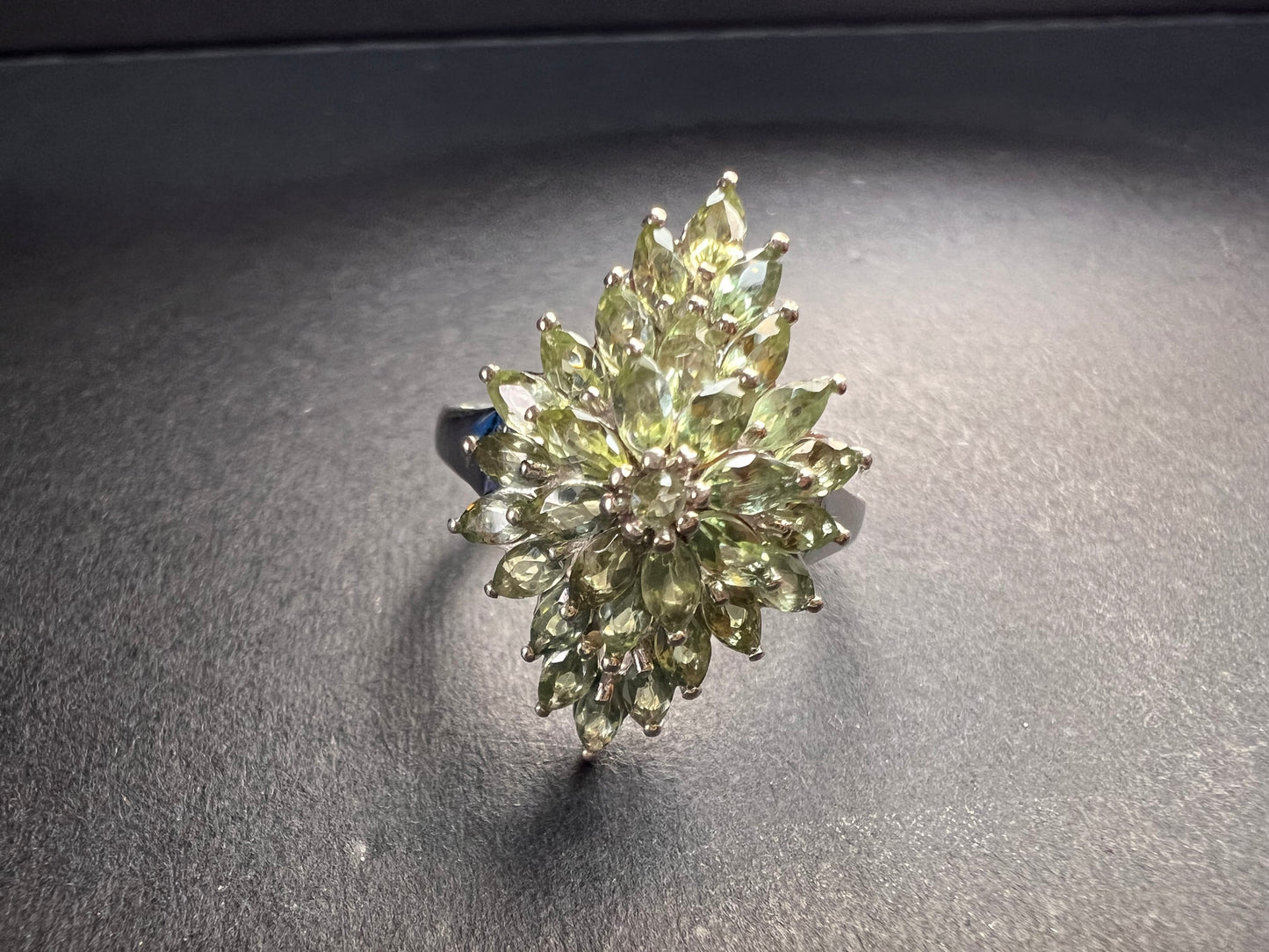 NEW Green apatite floral spray ring in rhodium over sterling silver size 7