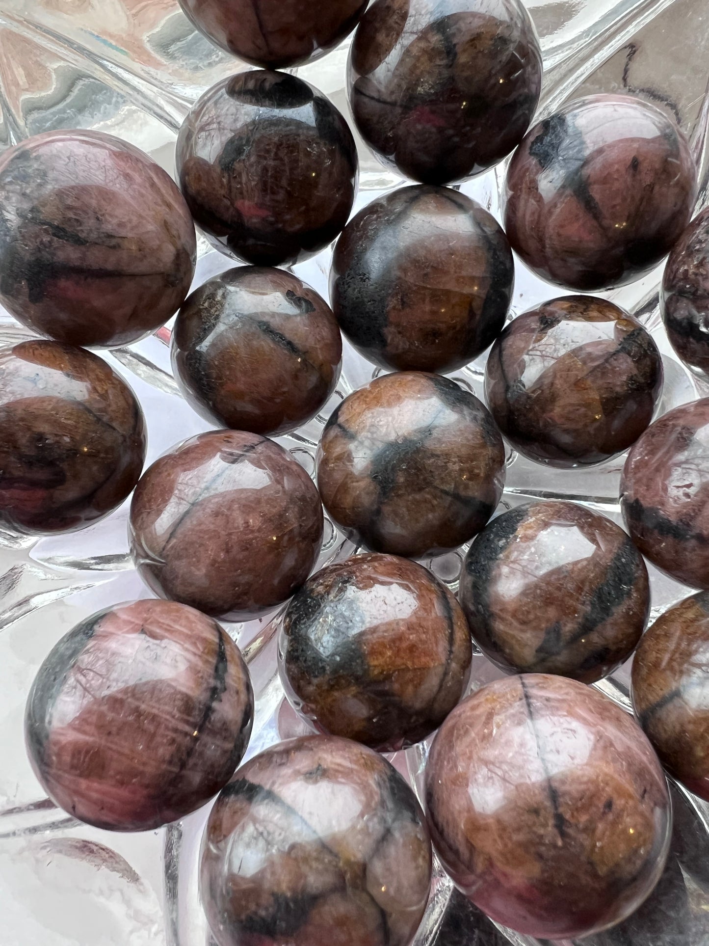 Chiastolite small spheres