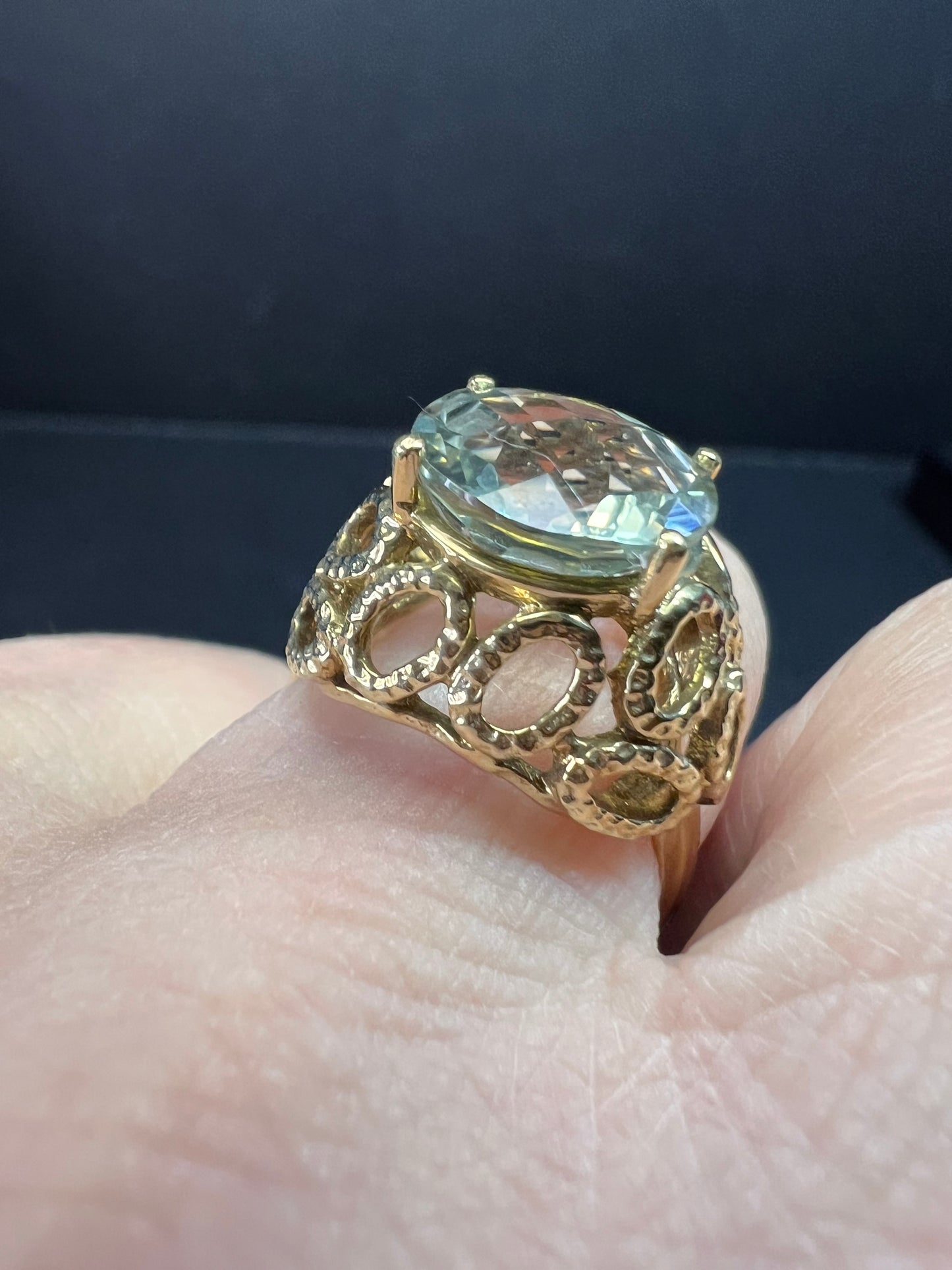 Vintage 10K Yellow Gold Prasiolite (Green Amethyst) Filigree Statement Ring Size 7