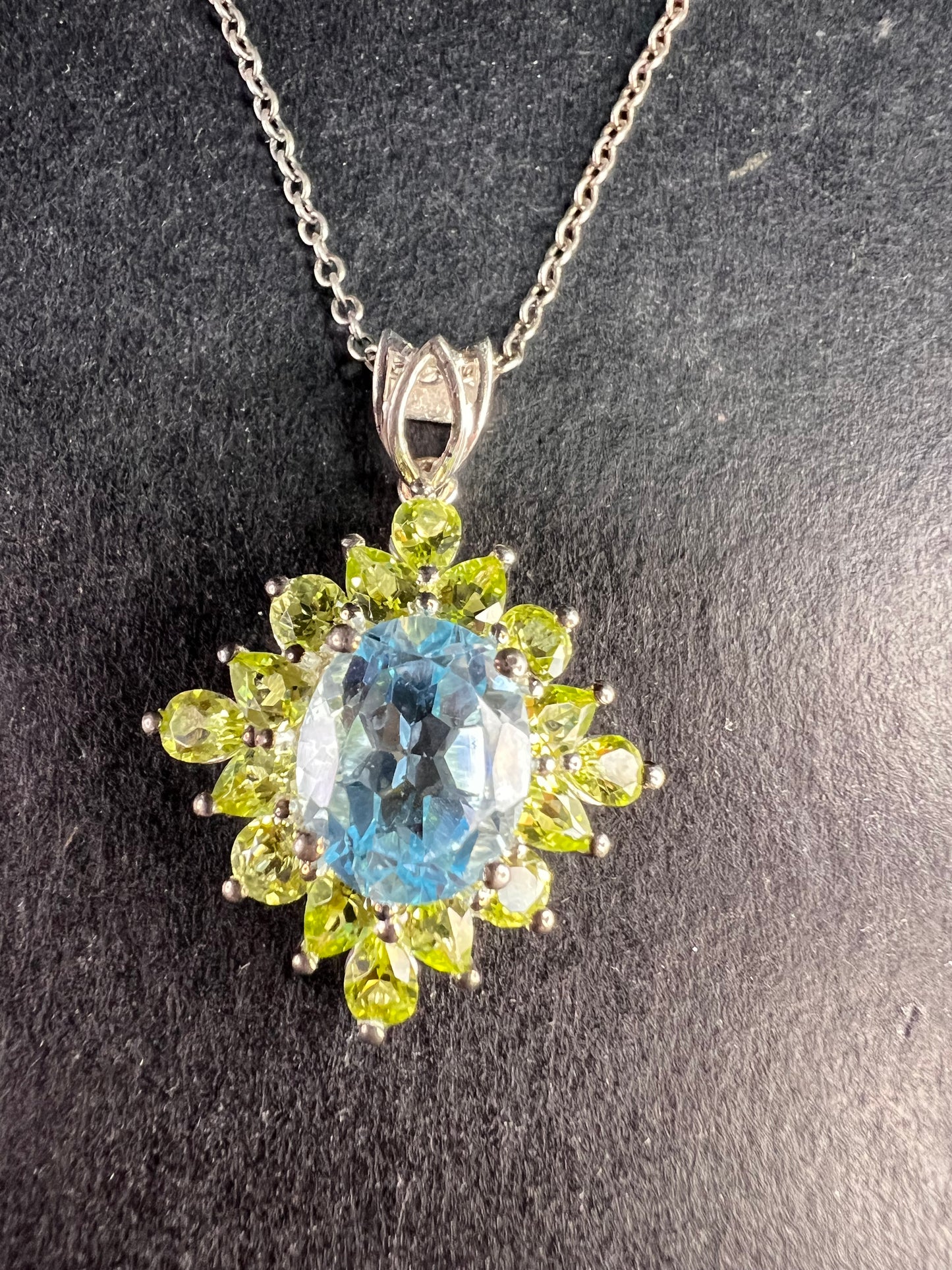 Vintage Blue Topaz & Peridot Sunburst Pendant Necklace – HT Sterling Silver