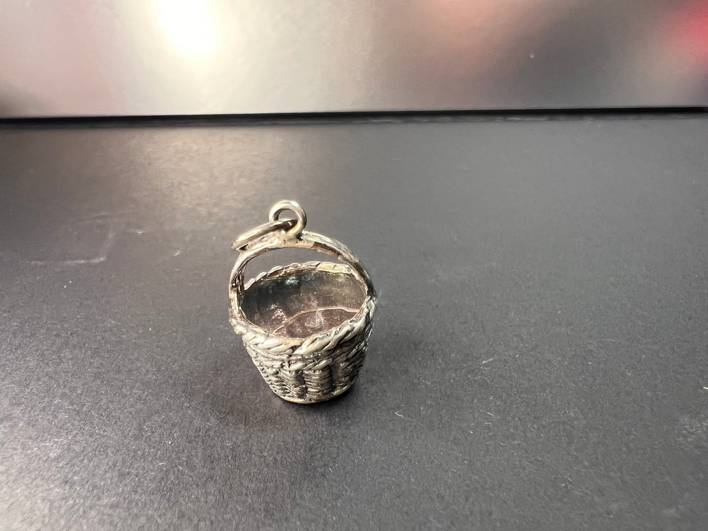 Vintage Sterling Silver Woven Basket Pendant Charm 3.79g