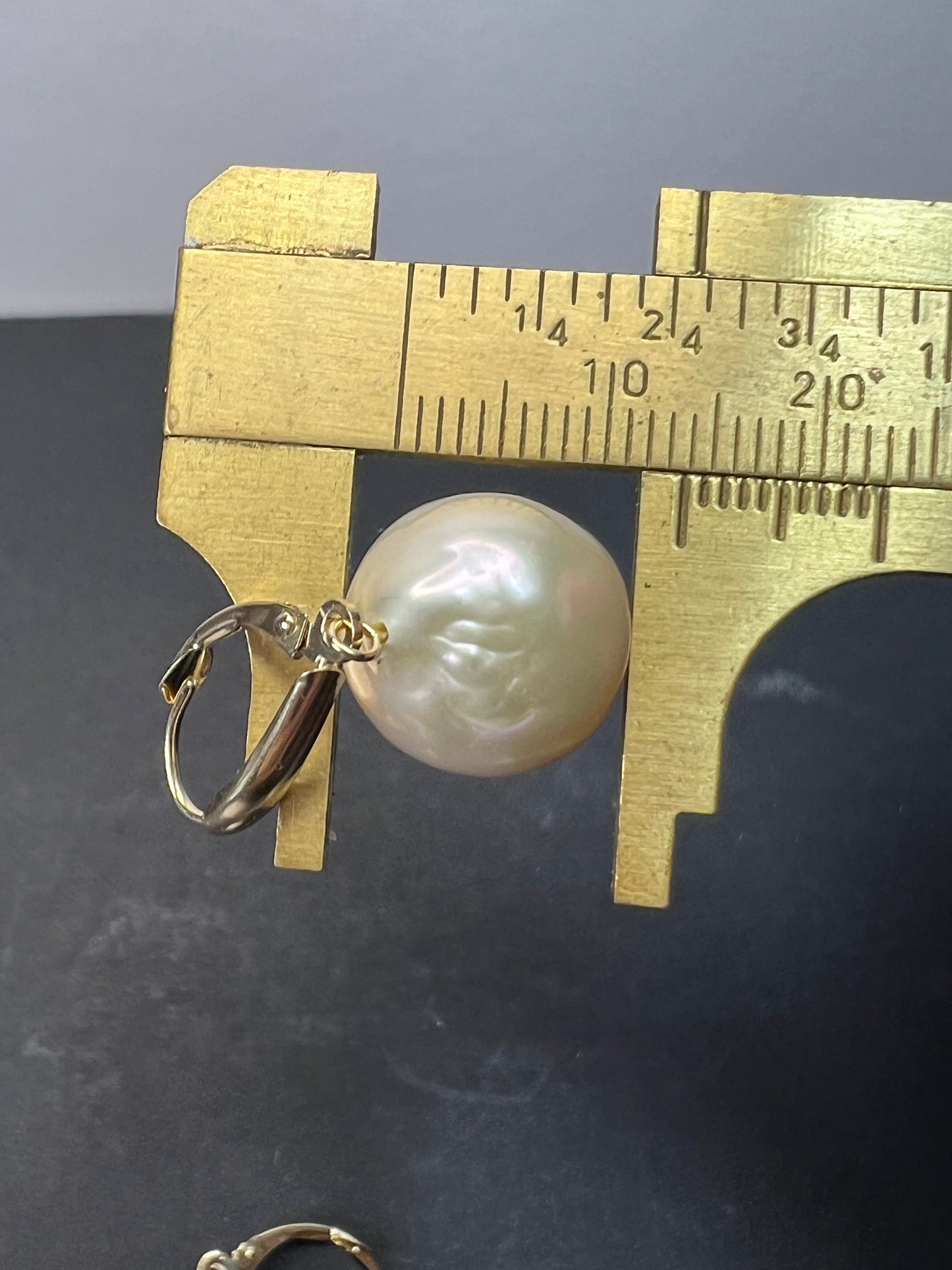 14k gold lever back pearl earrings