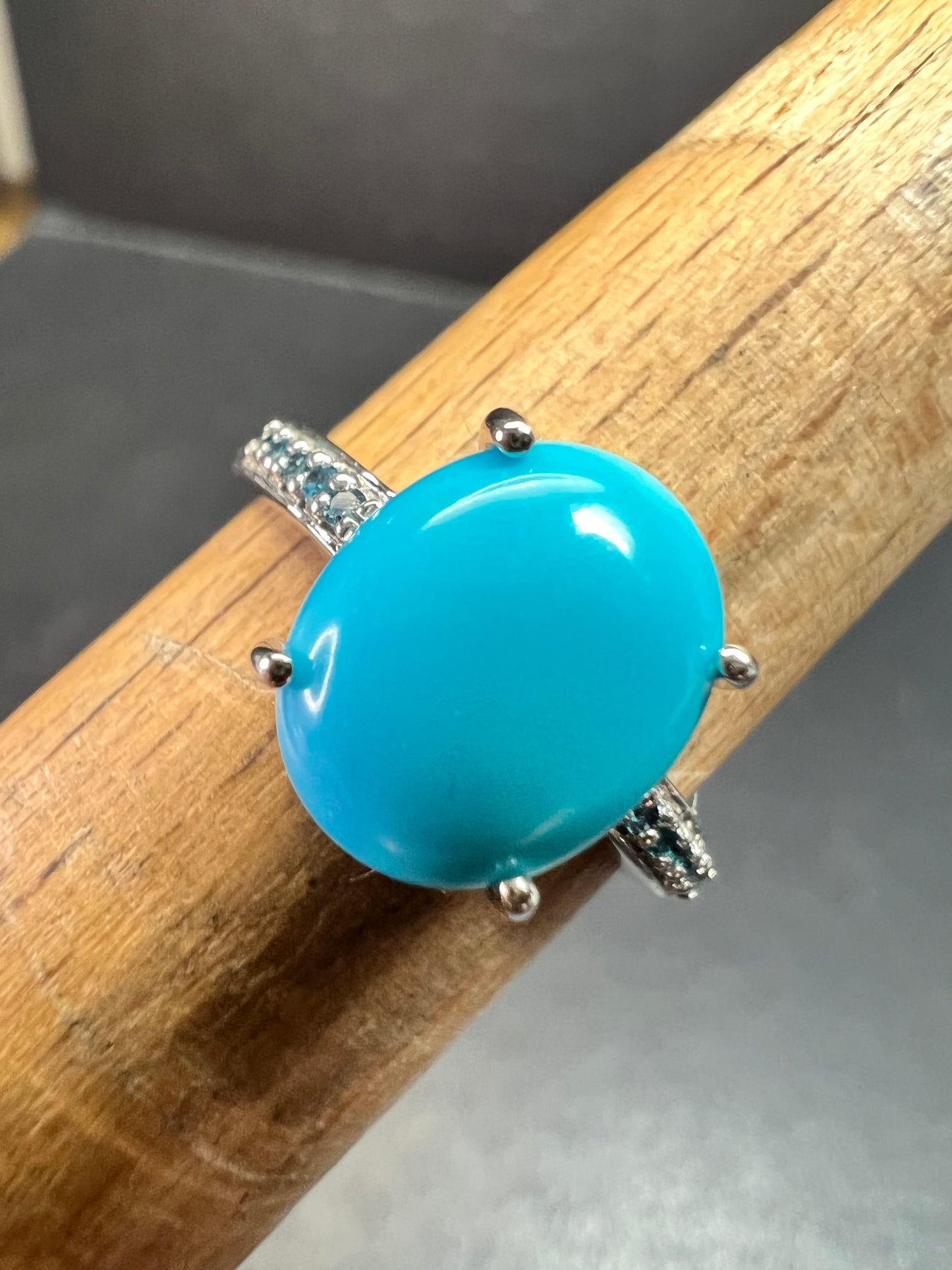 Sterling Silver Turquoise Ring with Blue Diamond Accents Size 6