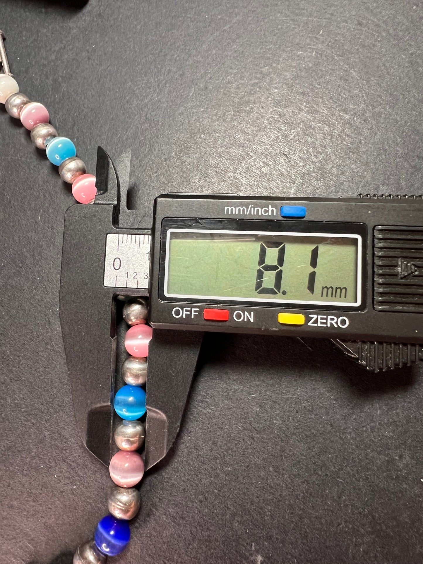 Vintage sterling silver and cats eye glass toggle bracelet