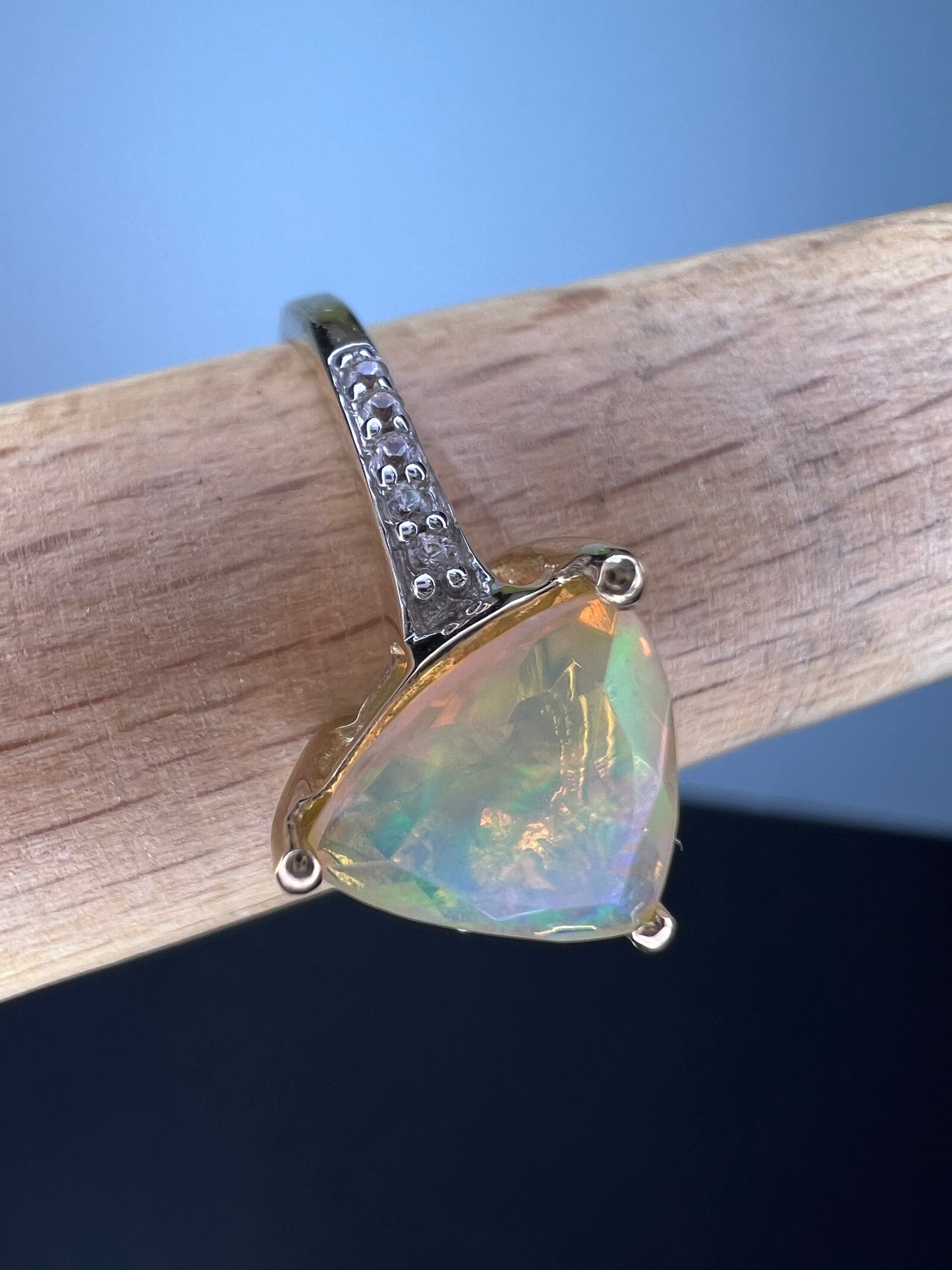 10k gold trilliant cut Ethiopian opal ring size 9