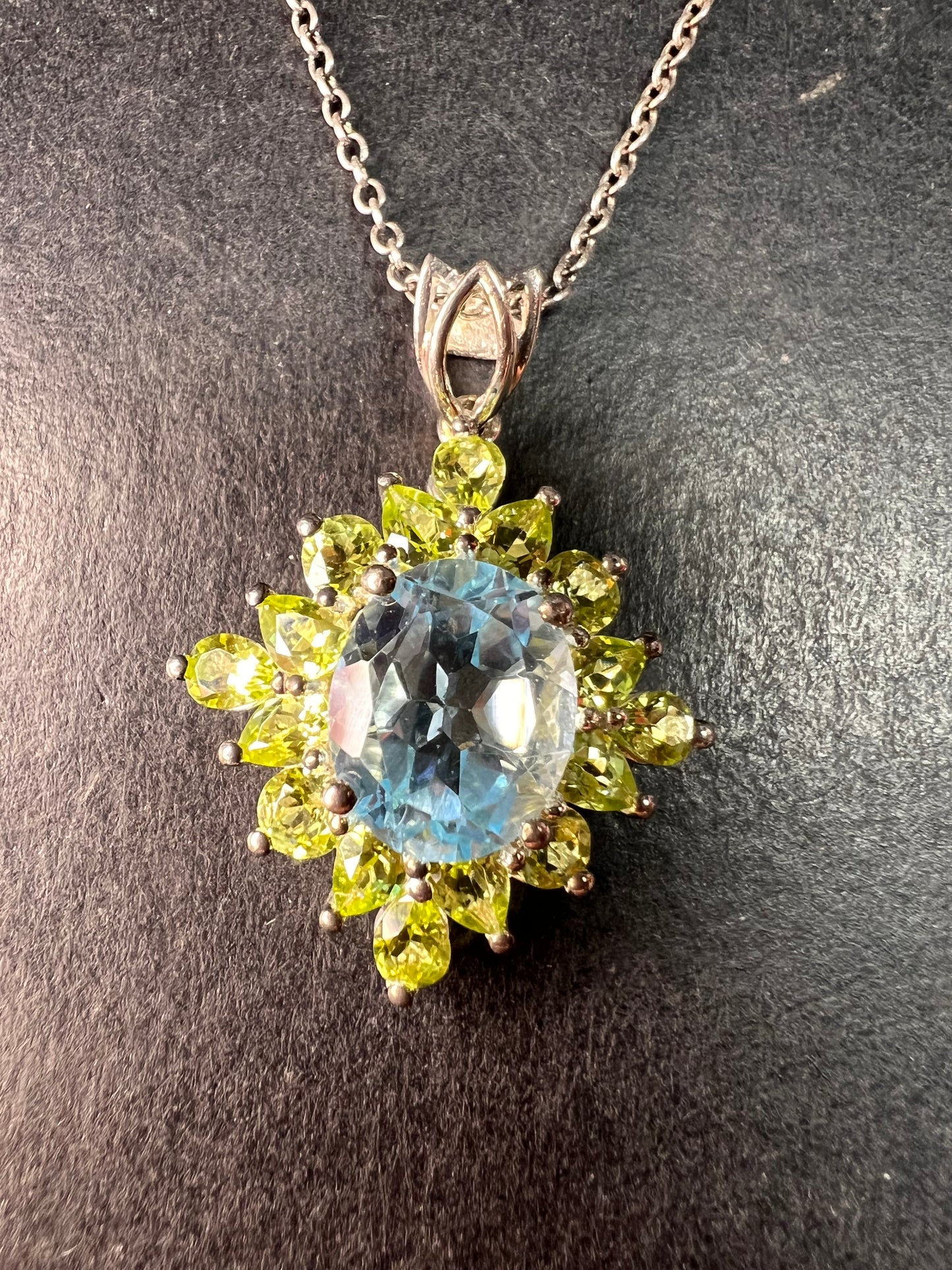 Vintage Blue Topaz & Peridot Sunburst Pendant Necklace – HT Sterling Silver